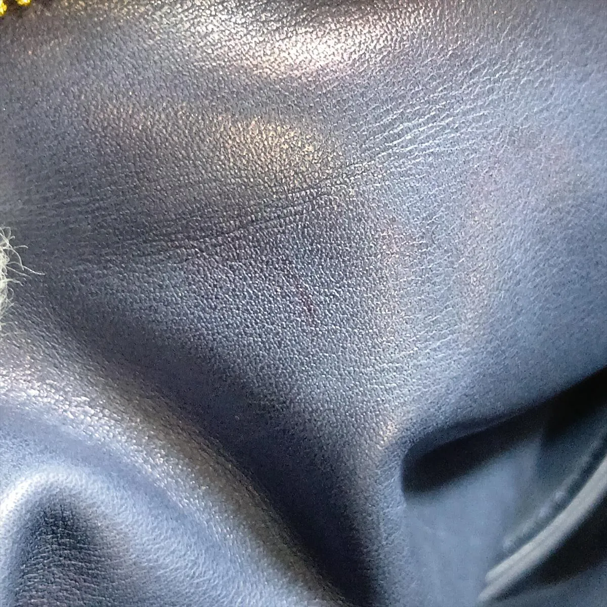 Monogram Désir Lockit Vertical MM M93842 RE1211 Navy — view 14