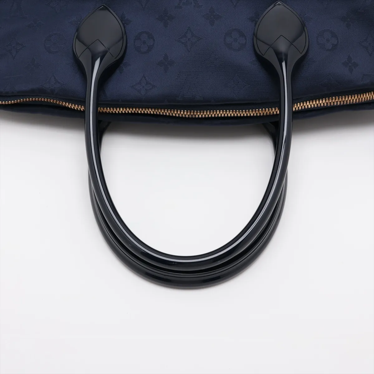Monogram Désir Lockit Vertical MM M93842 RE1211 Navy — view 5