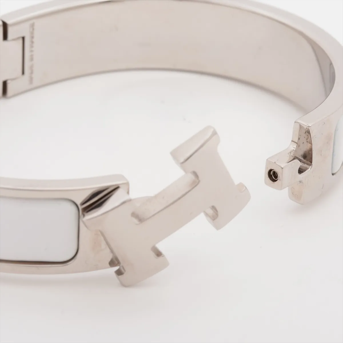 Click H Bangle Fan FI0220 Bangle GP Silver x White — view 5