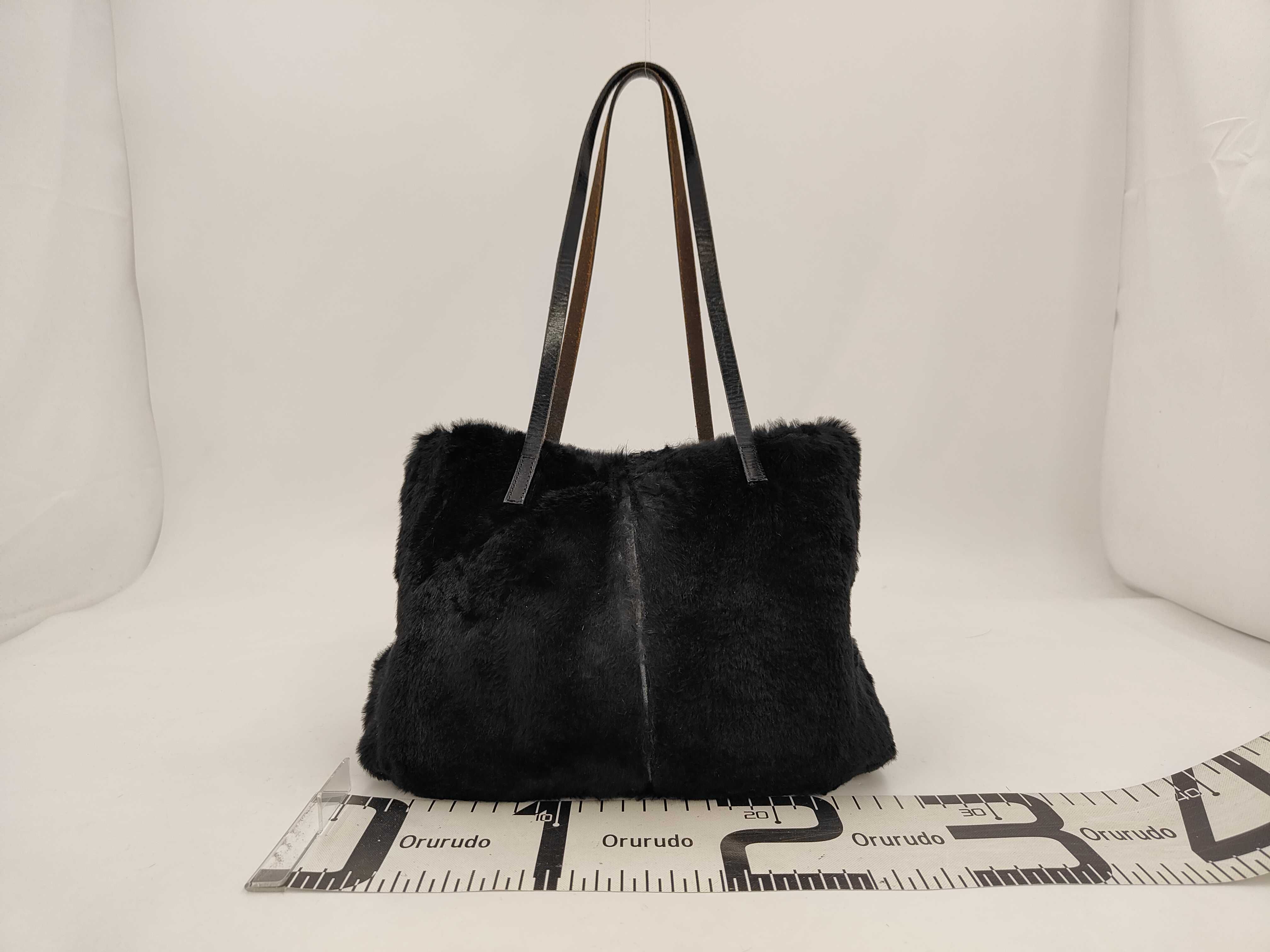 Fur Handbag Shoulder Bag — view 2