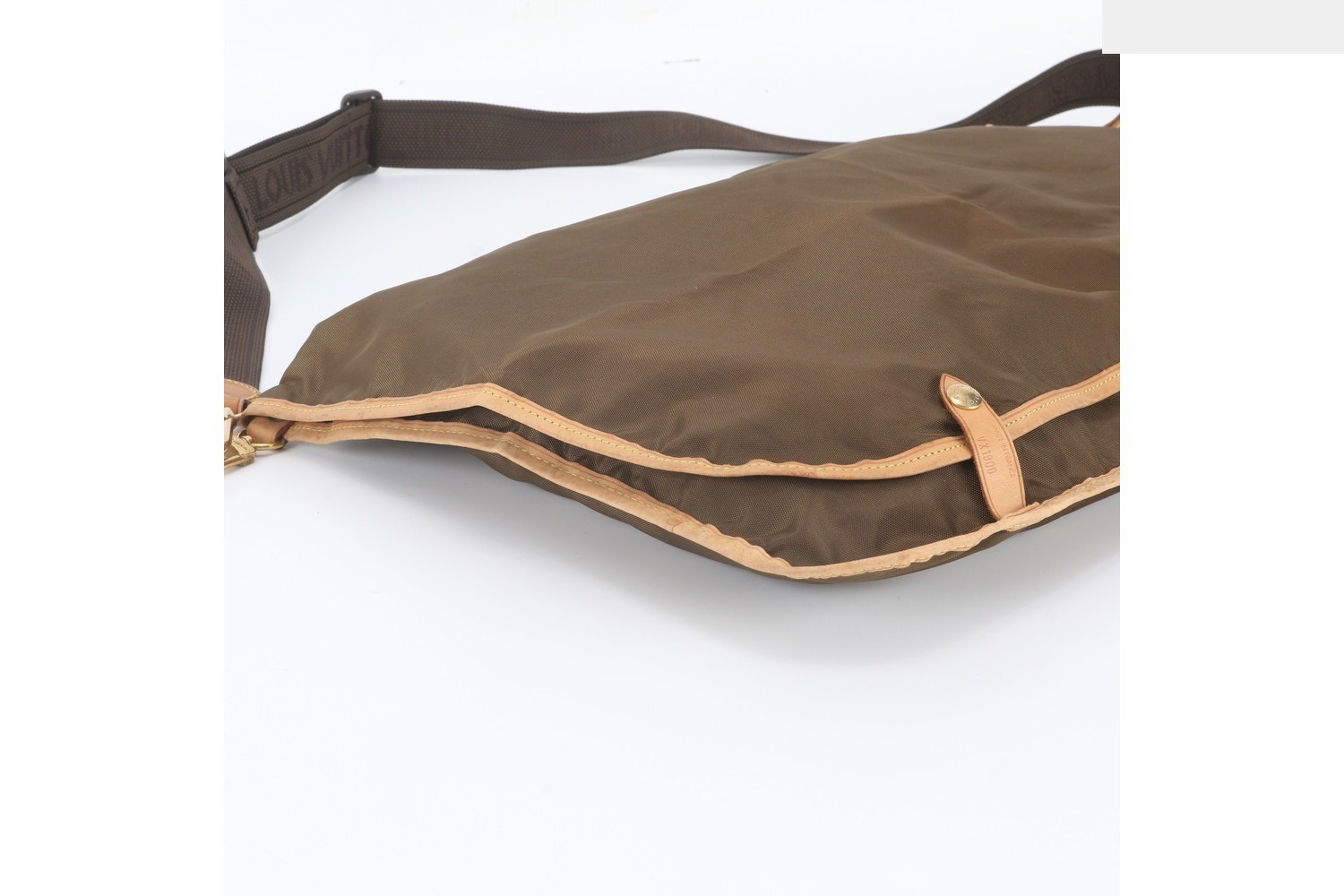Leather Garment Cover, Crossbody Shoulder Suitcase — view 5