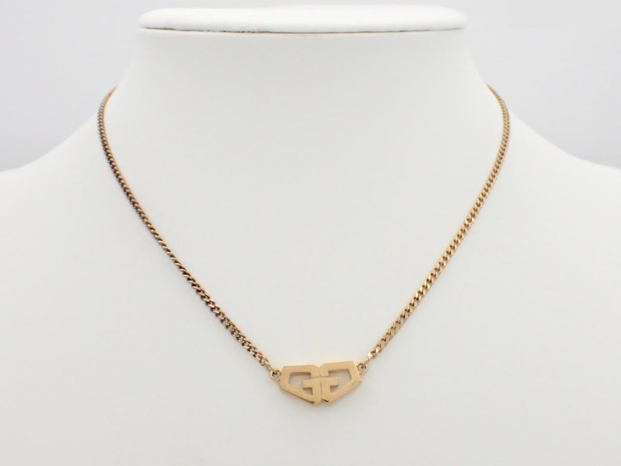 Necklace, made in 1979, chain approximately 40cm long. — view 3