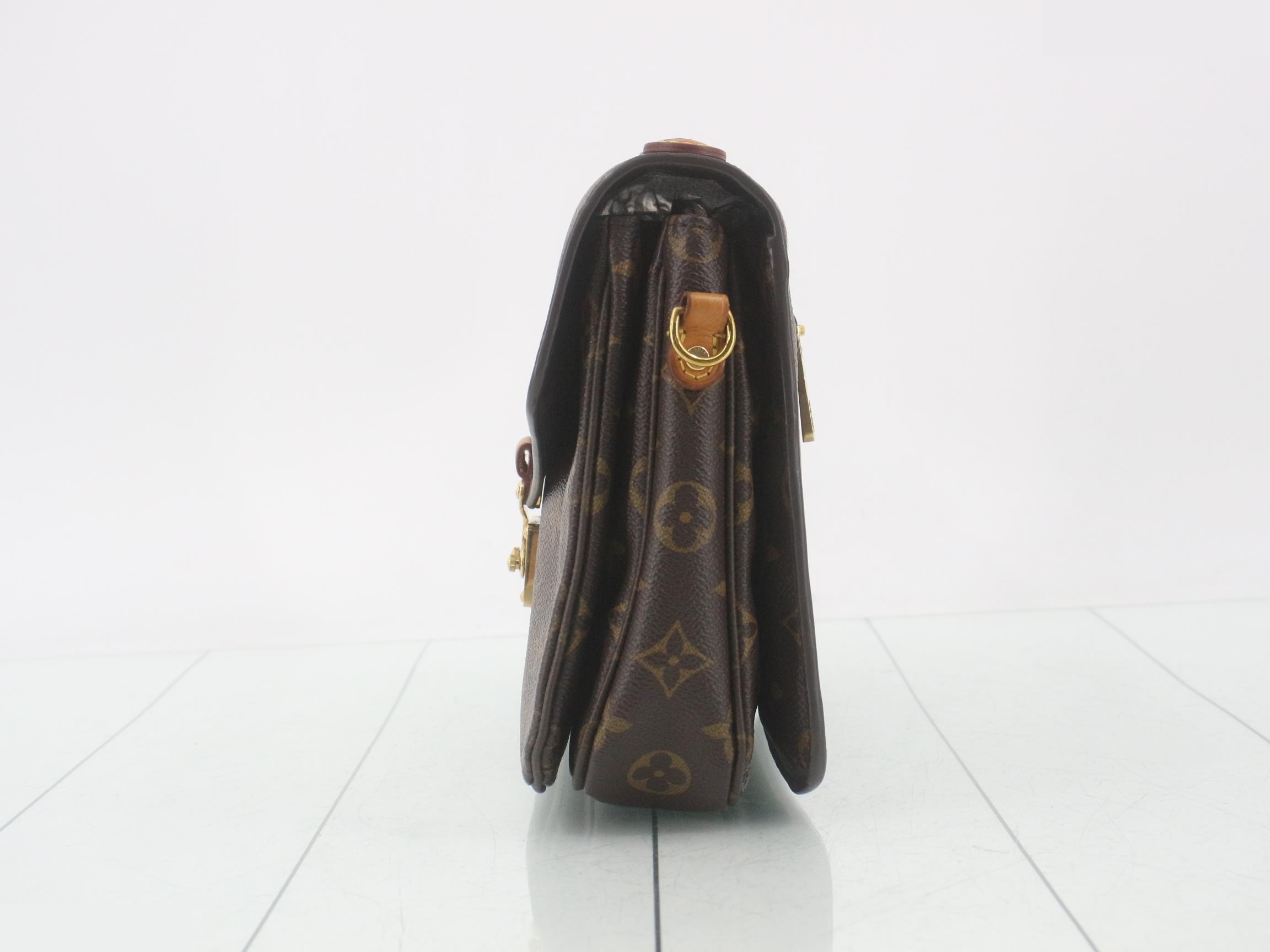 Monogram Pochette Metis MM 2-Way Handbag — view 3