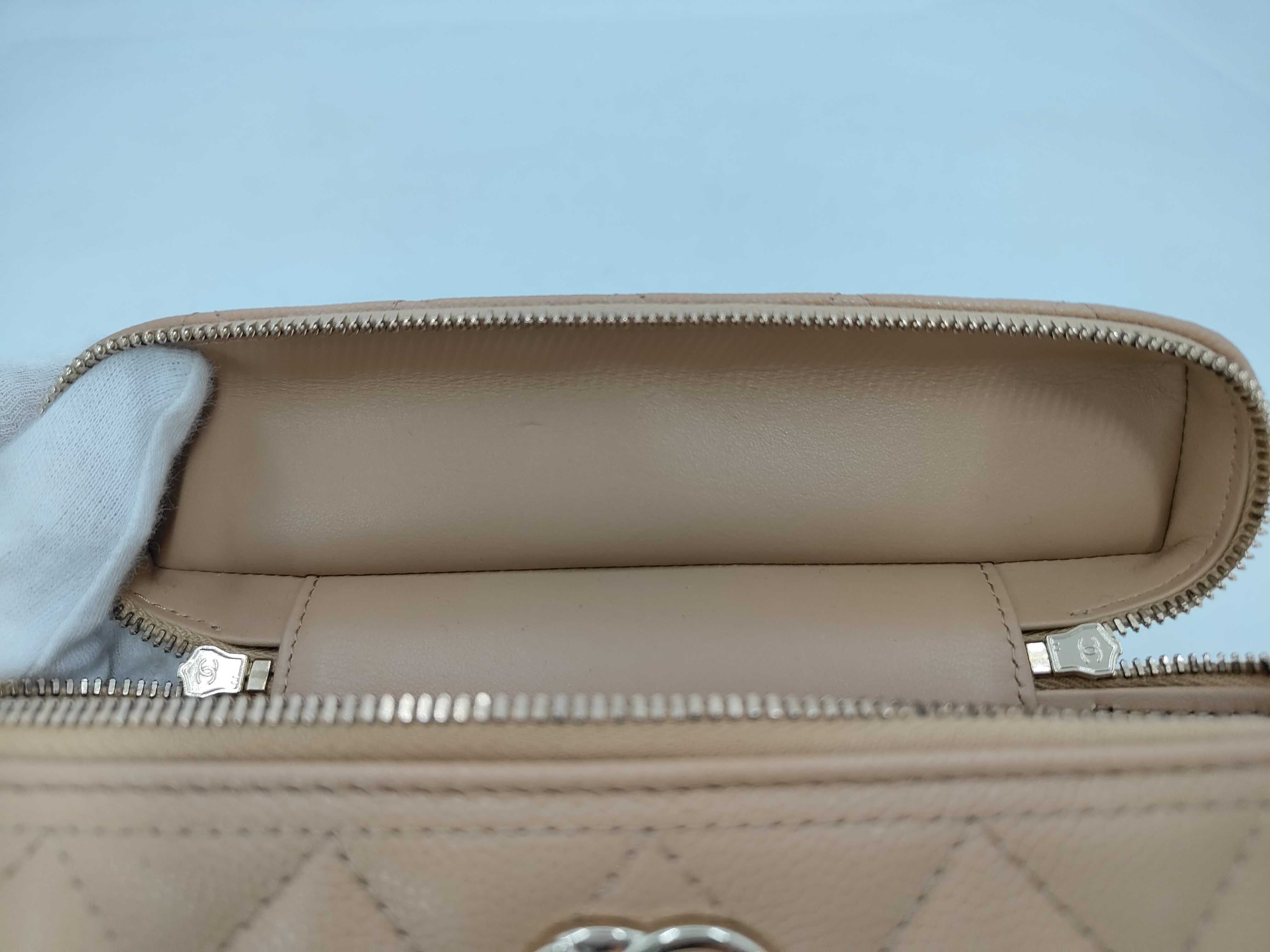 Caviar Skin Chain Vanity Bag (Beige) — view 13