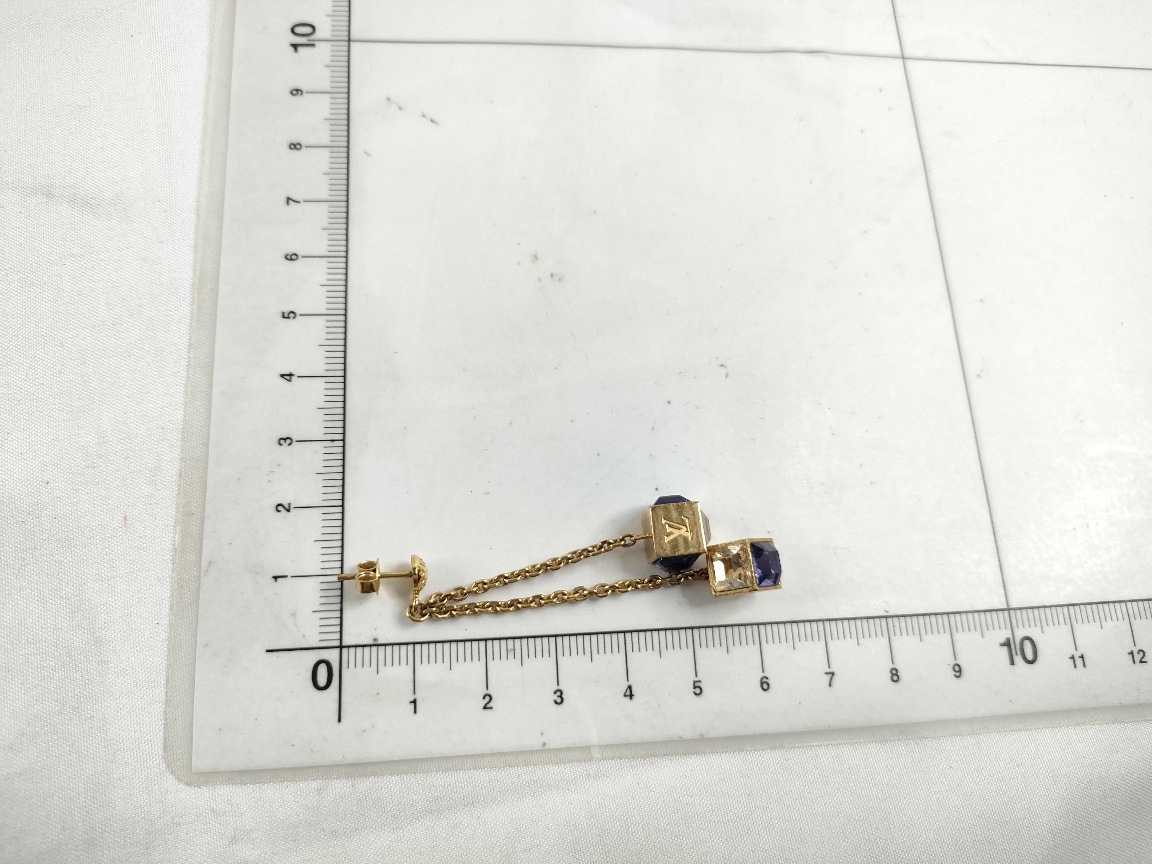Jewelry LV Earrings — view 11