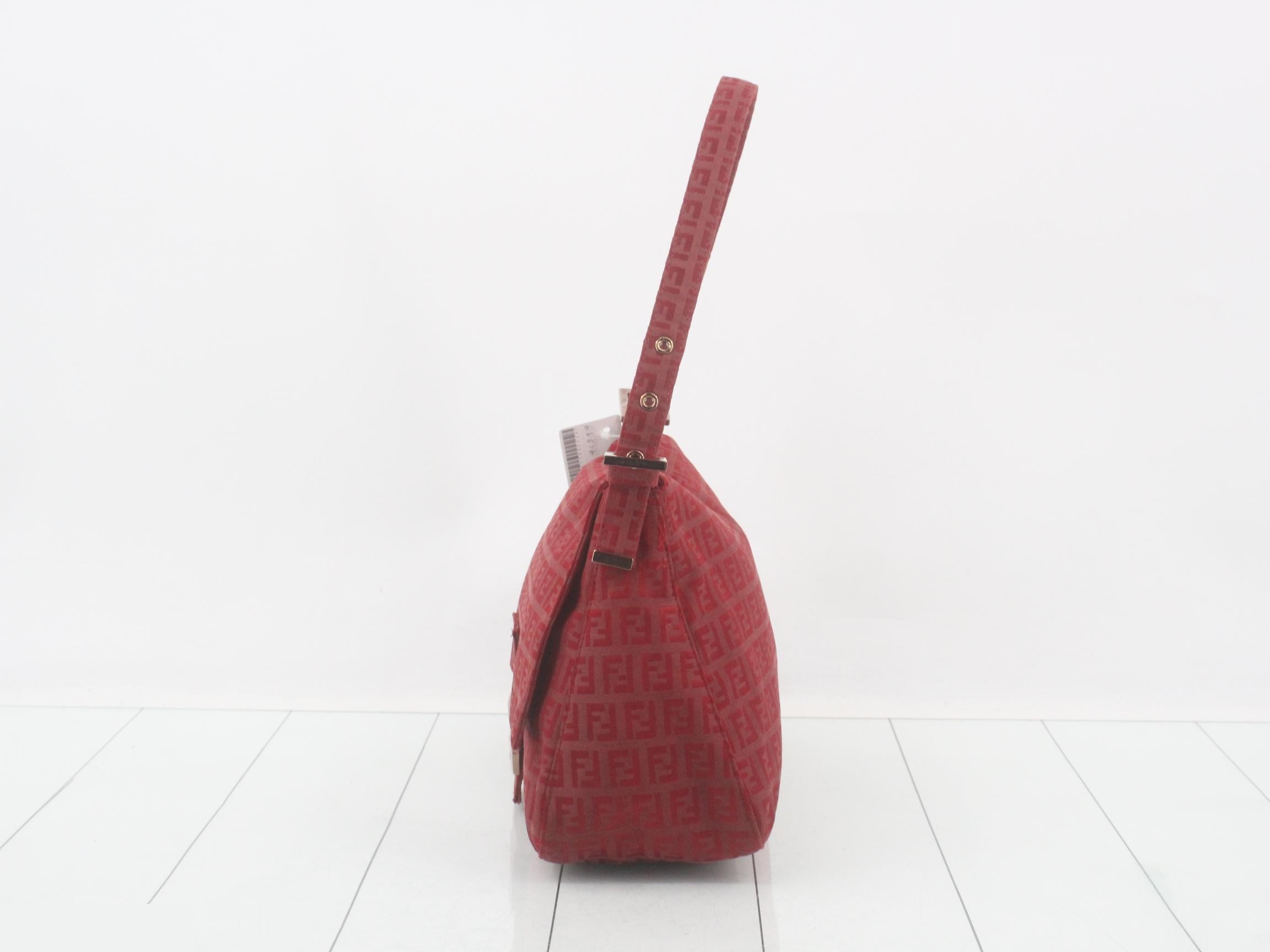 Canvas Zucchino Mamma Bucket Red SV Hardware — view 3