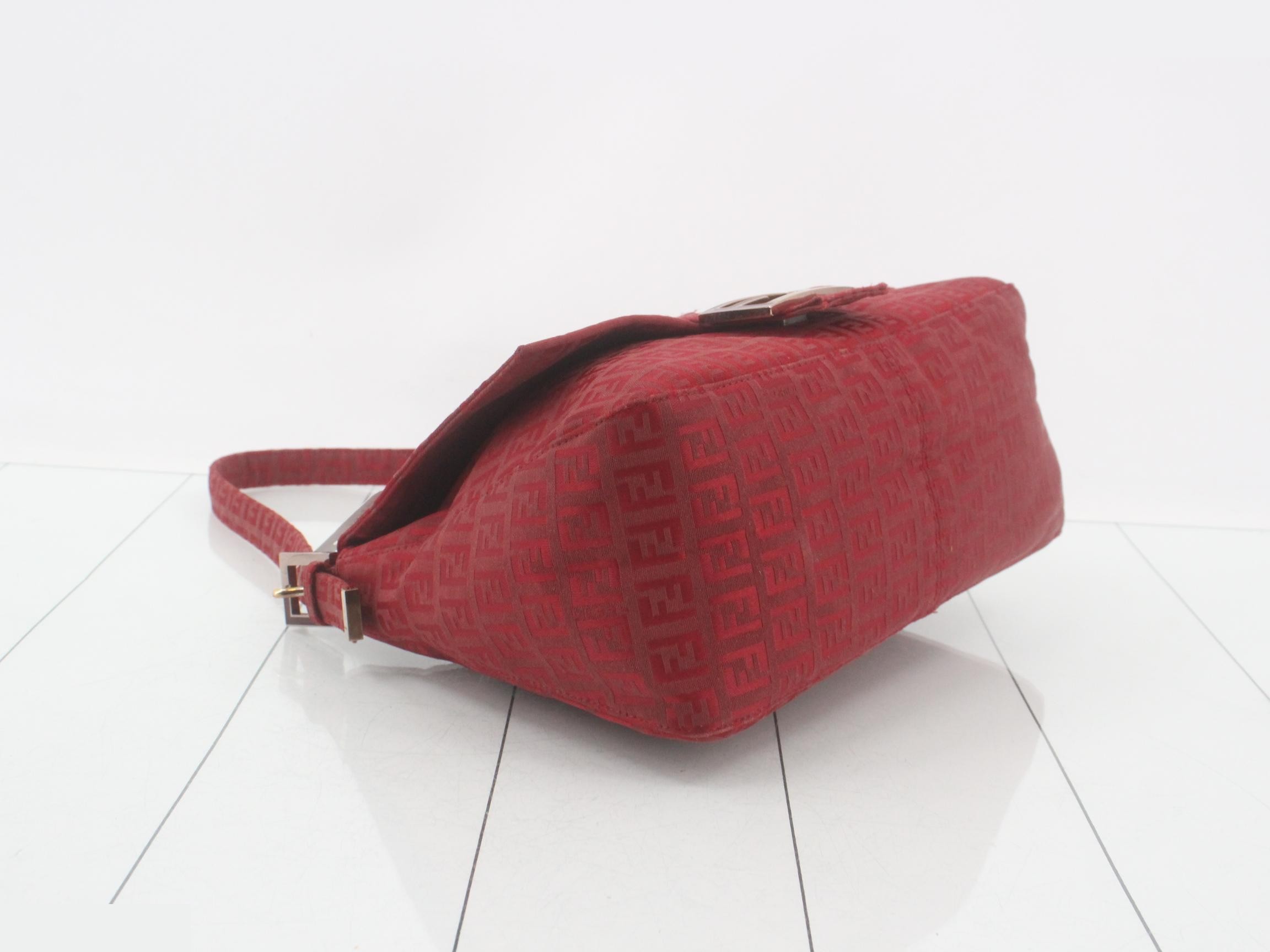 Canvas Zucchino Mamma Bucket Red SV Hardware — view 5