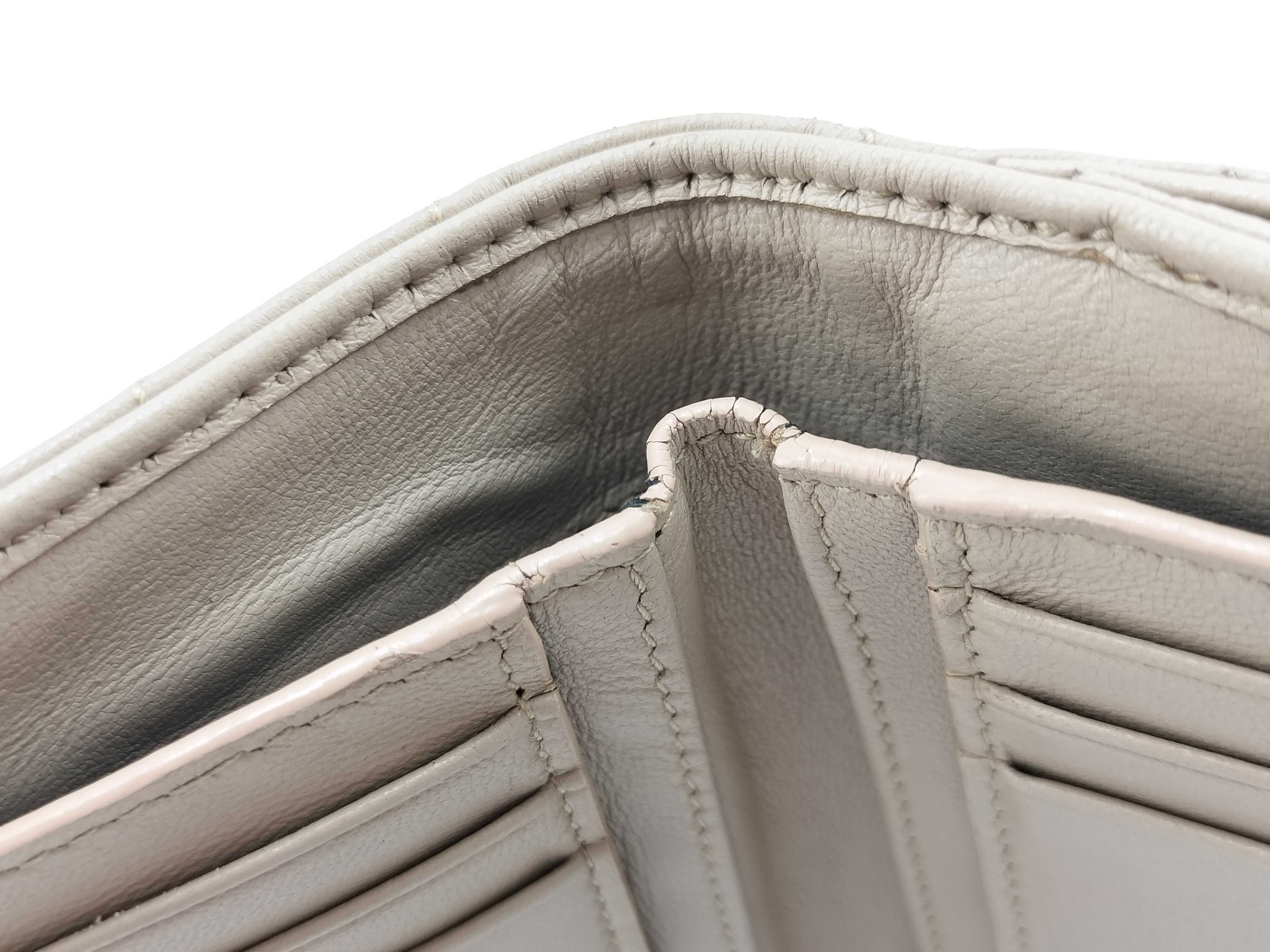 wallet — view 15