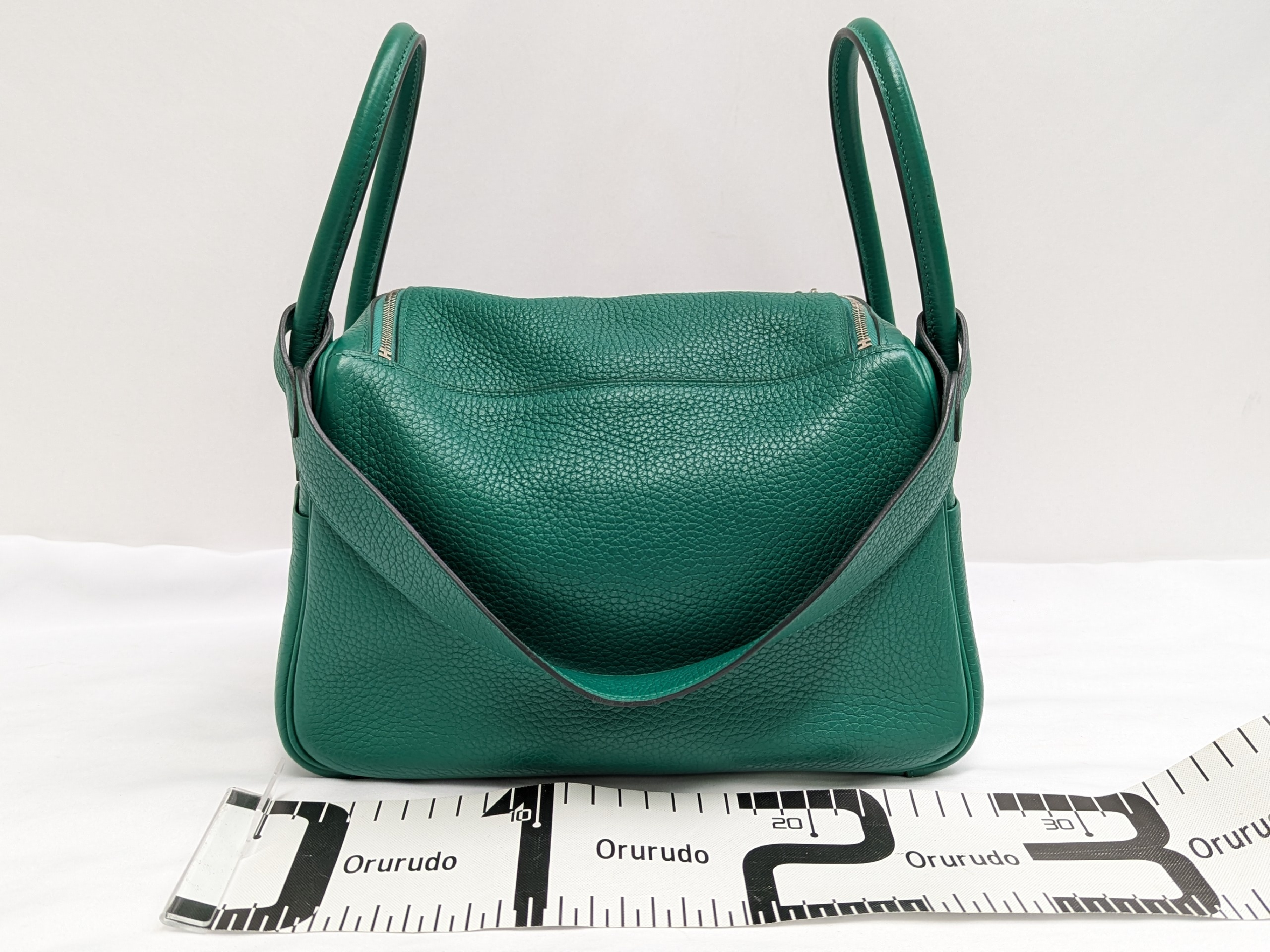 Lindy 26 Taurillon Clemence Vert Vertigo Silver Hardware A Stamp Handbag — view 2