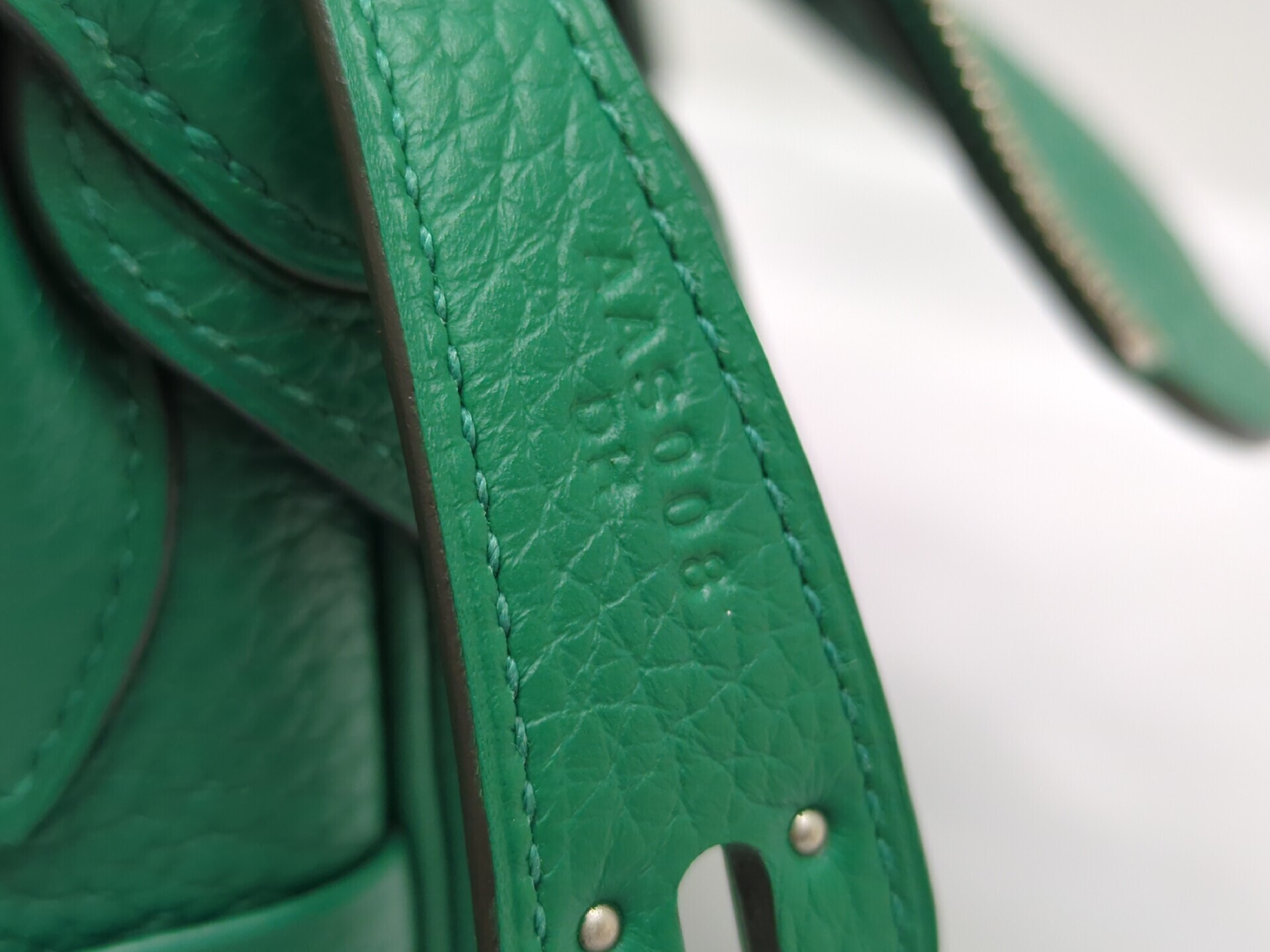 Lindy 26 Taurillon Clemence Vert Vertigo Silver Hardware A Stamp Handbag — view 12