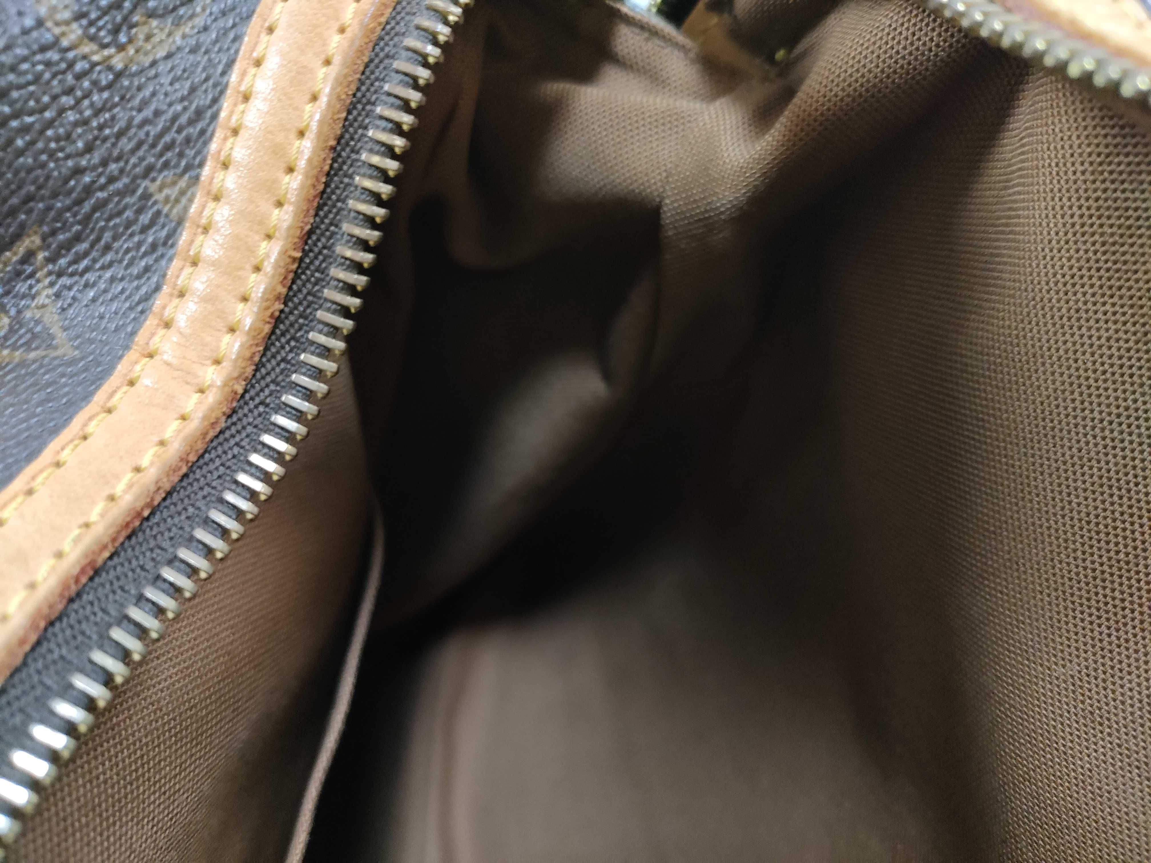 Monogram Streza PM M51186 TH4029 Handbag (with discoloration, scuffs, and edge wear) — view 11