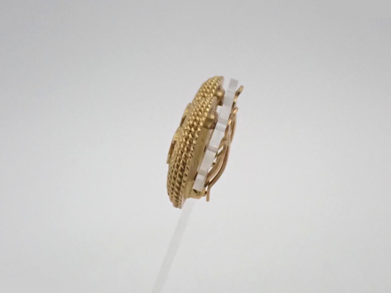 Earrings — view 3