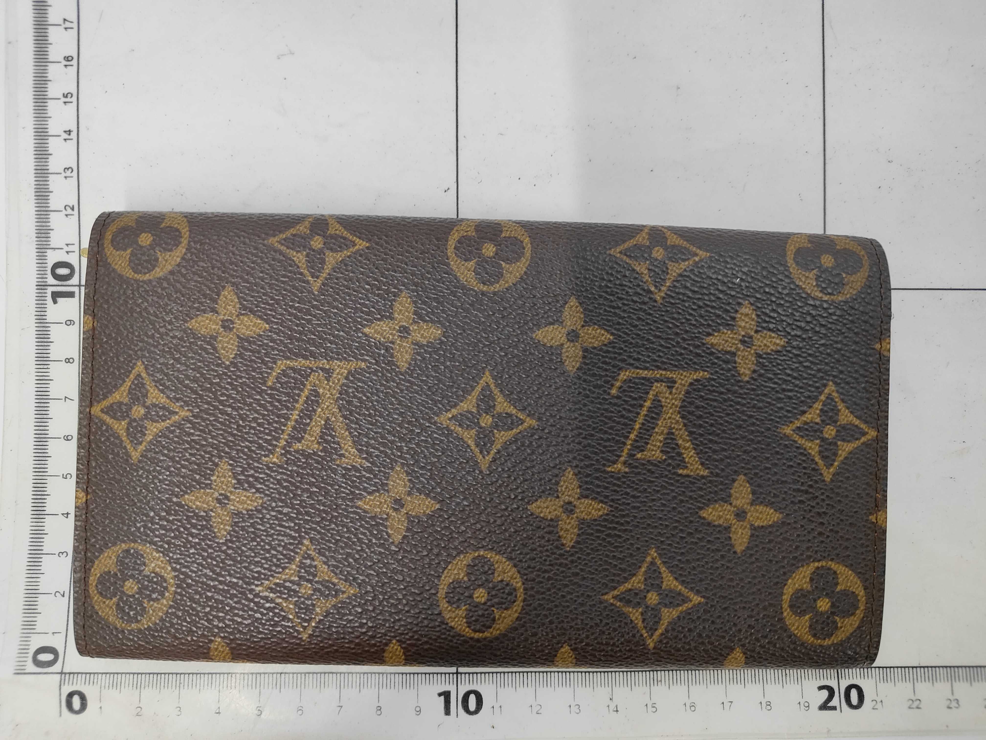 Monogram Portefeuille Sarah Wallet — view 2