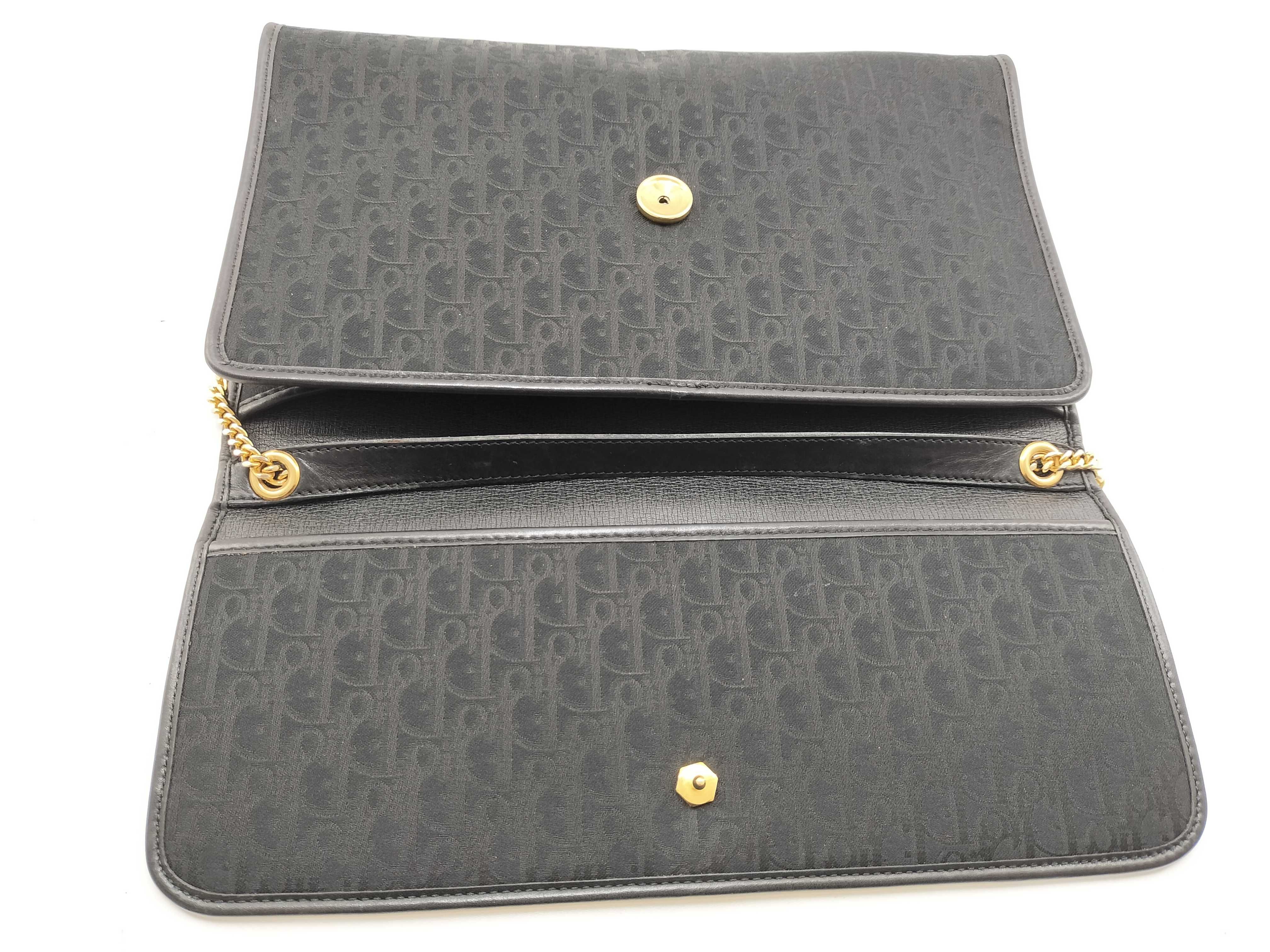 Trotter Chain Bag, Canvas and Leather, Black Shoulder Bag — view 10