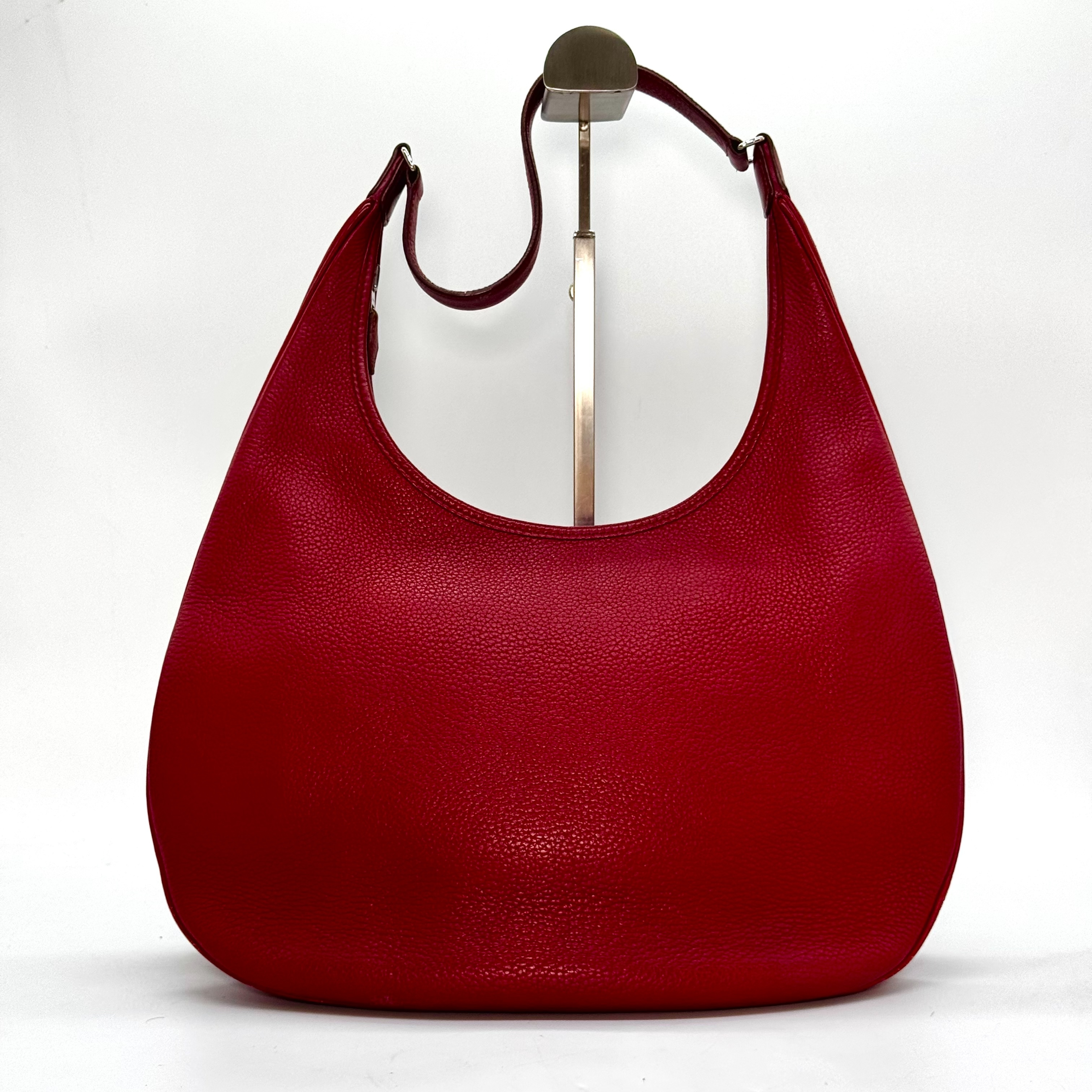 Gao Red Shoulder Bag