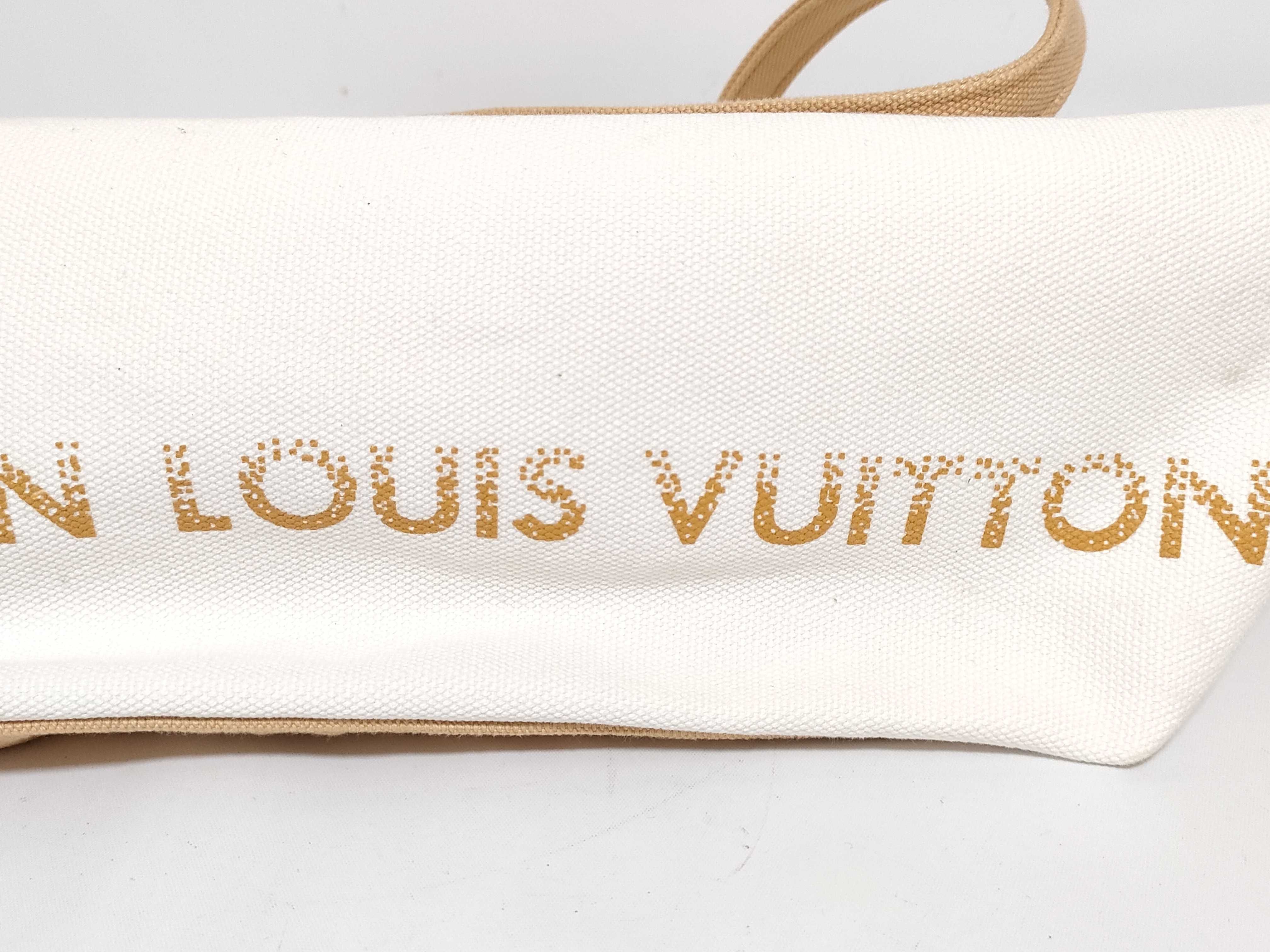 Canvas Tote Fondation Louis Vuitton Tote Bag — view 10