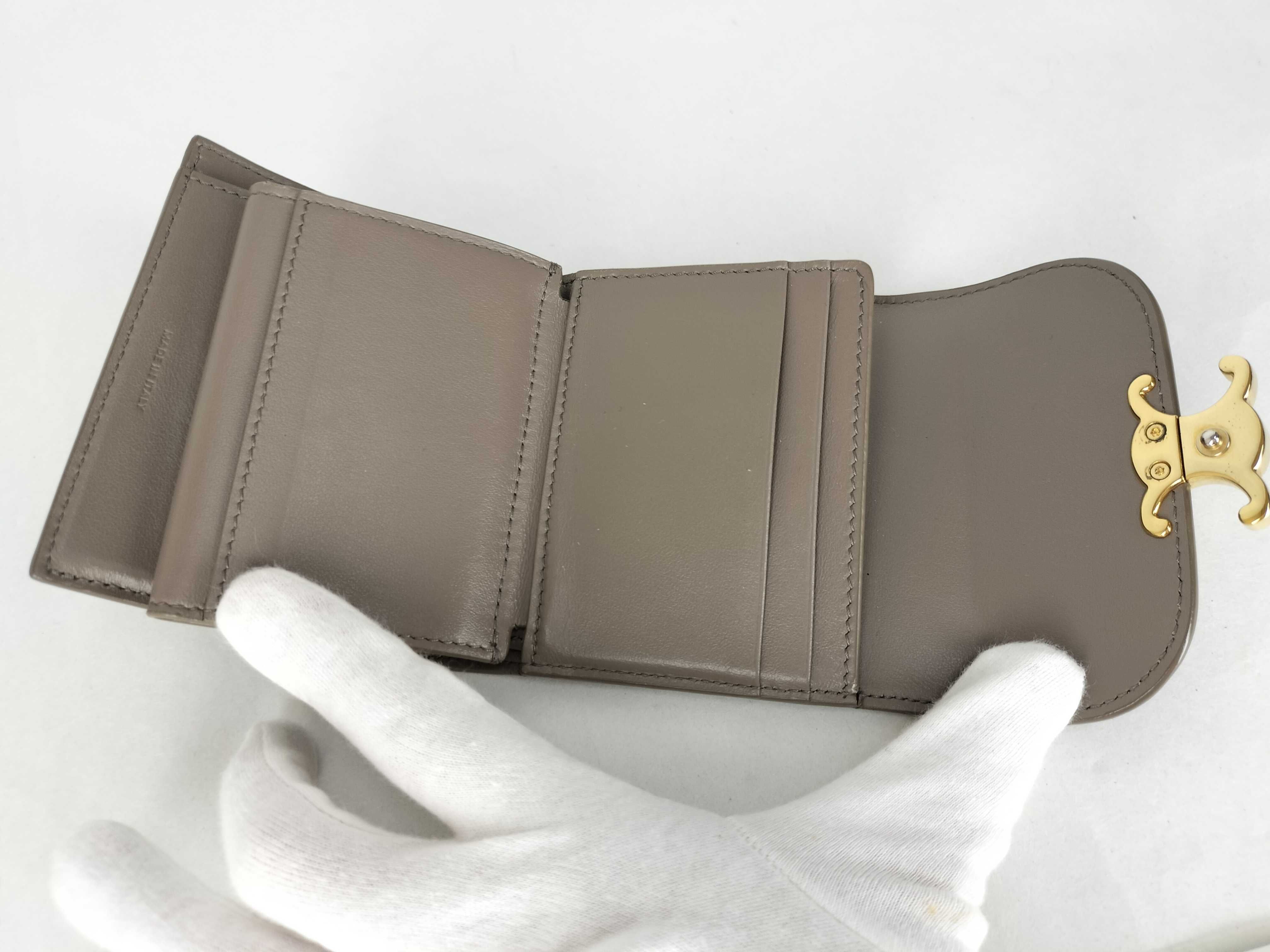 Triomphe Compact Wallet Tri-fold Wallet — view 12