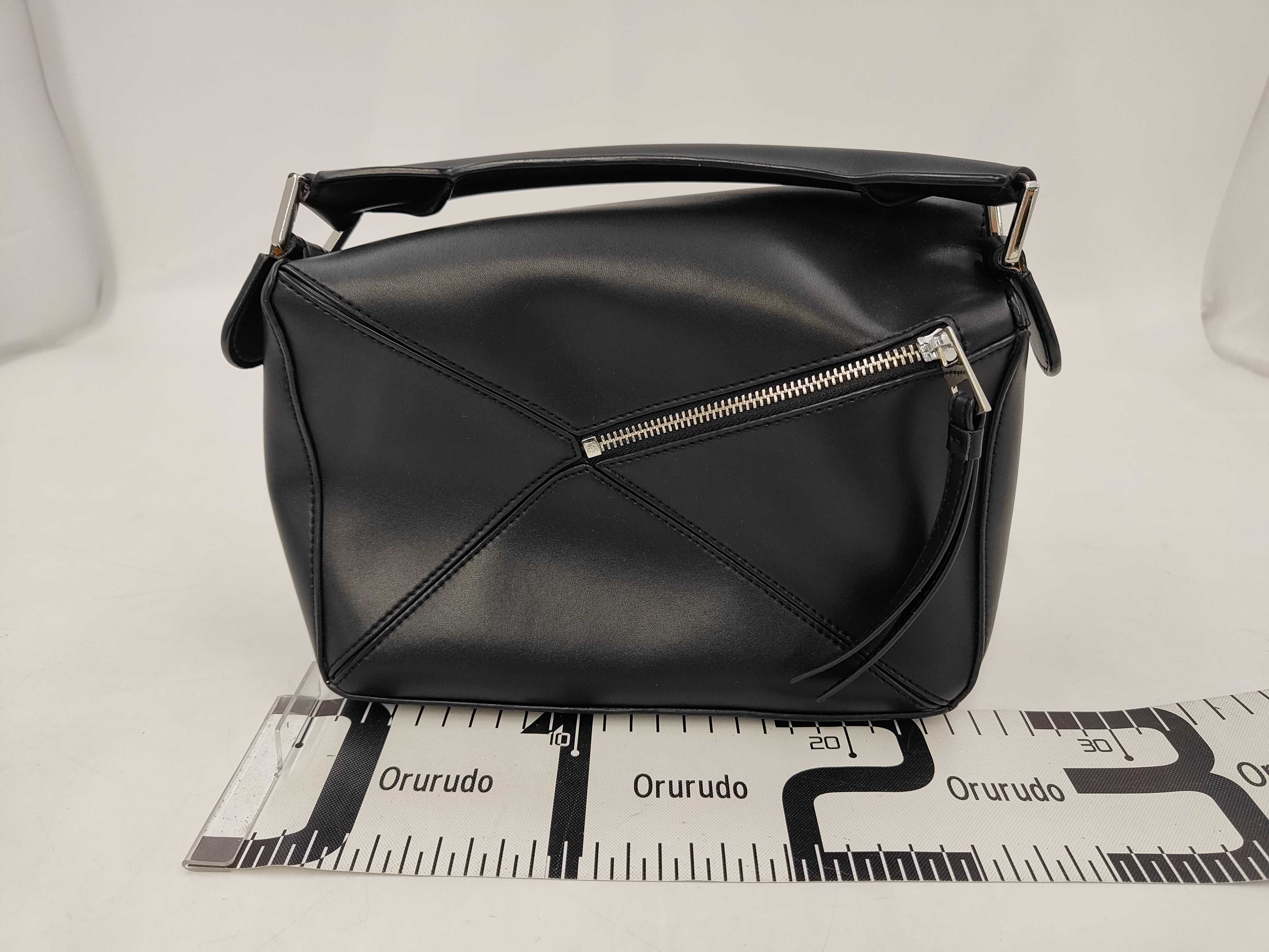 Puzzle Bag Small Leather Black Handbag — view 2