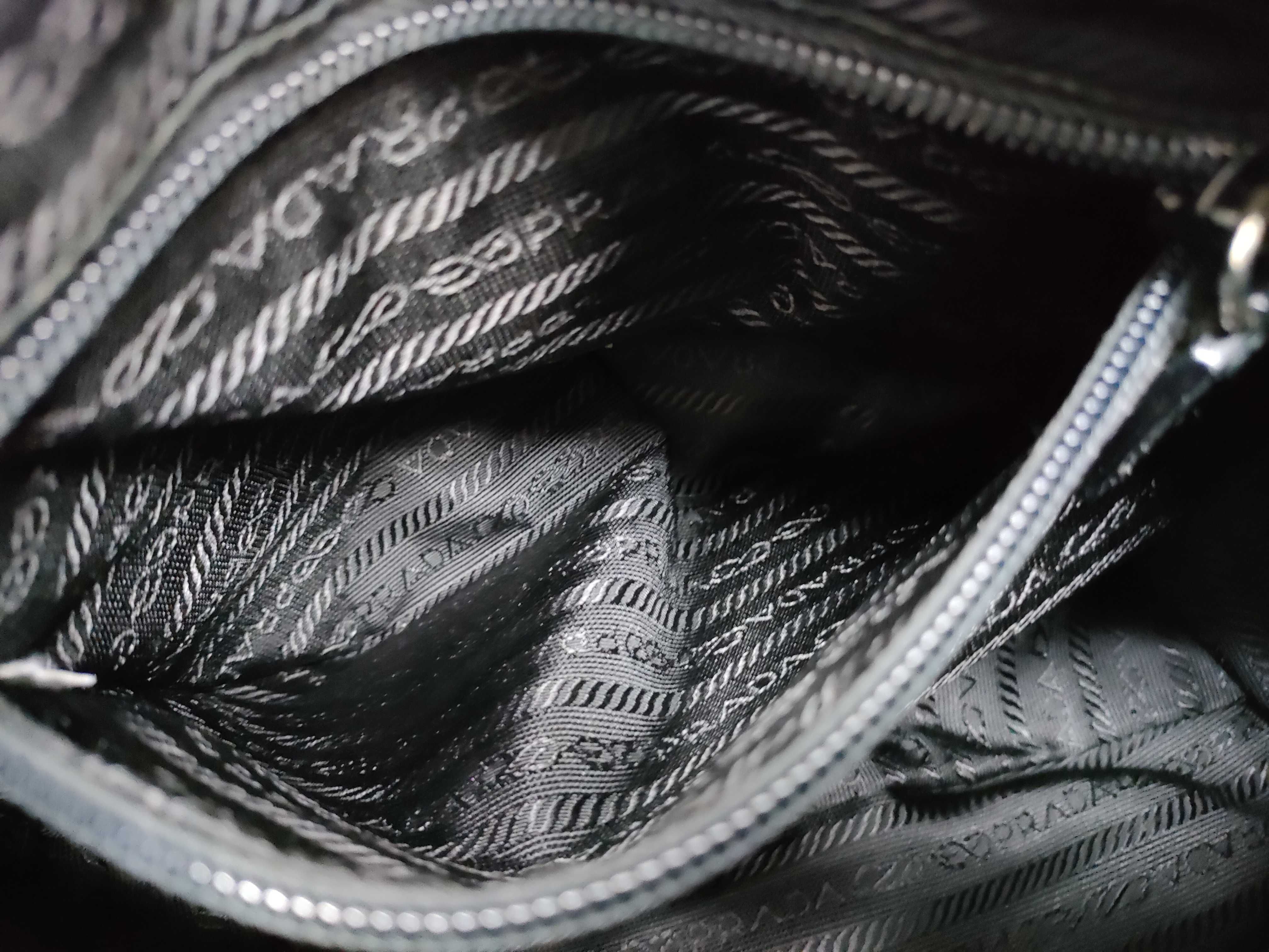 Nylon Shoulder Bag, Triangle Plate, Black Nylon Shoulder Bag — view 12