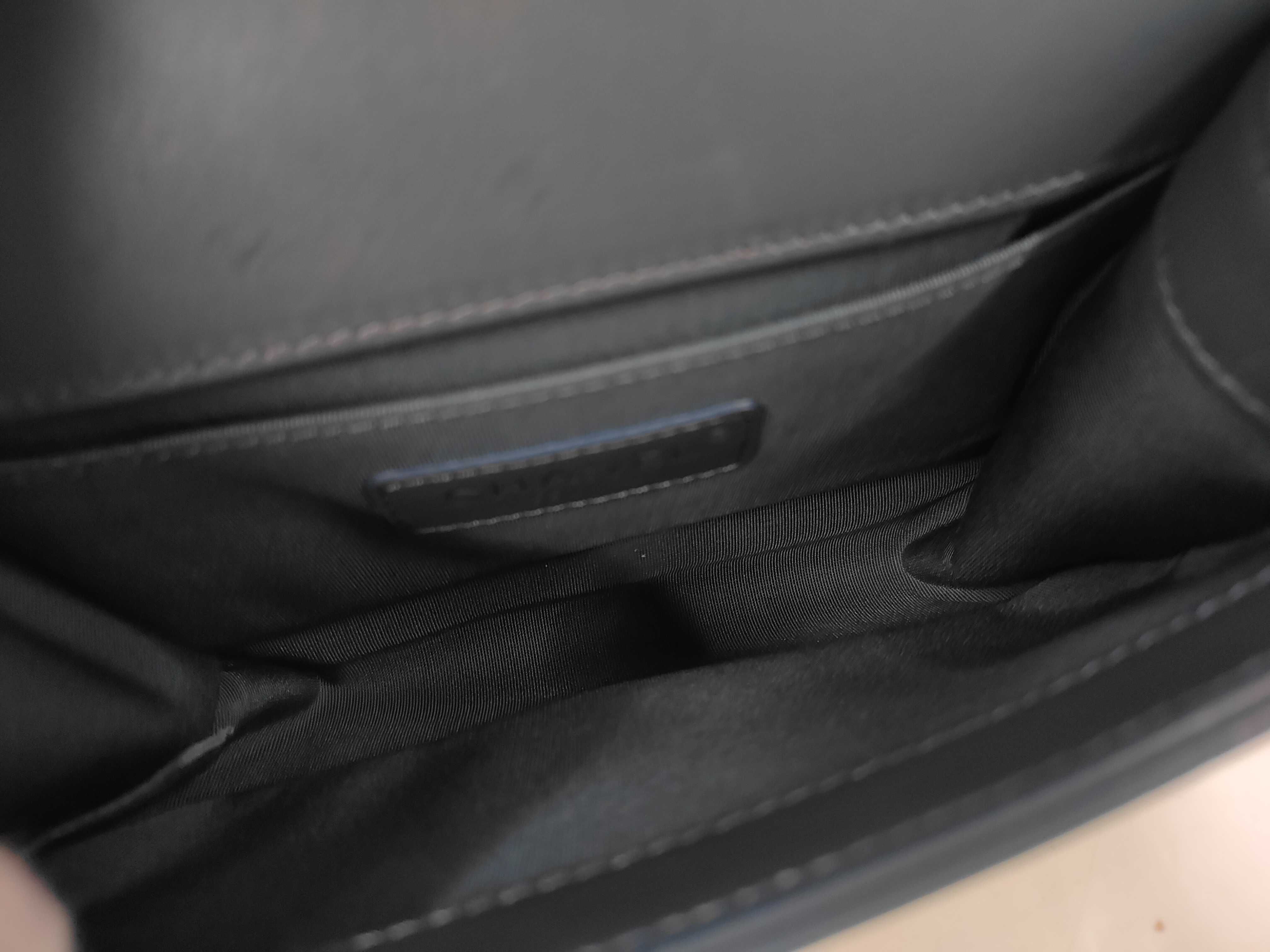 Boy Chanel Lambskin Chain Shoulder Bag, Series 26 (Shoulder Bag) — view 8