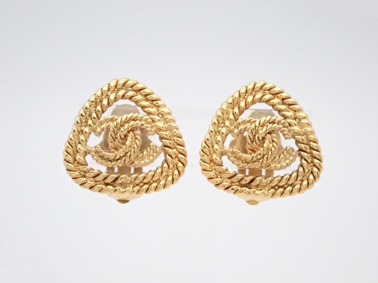 Vintage Classic (Precious Metal) Earrings 93A
