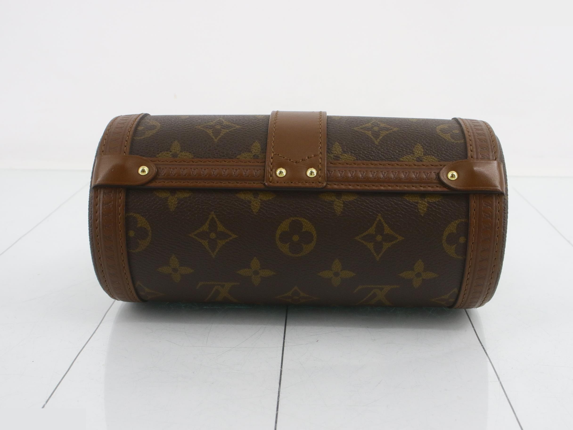 Papillon trunk Regular price ¥532,400 Protective sticker included — view 2