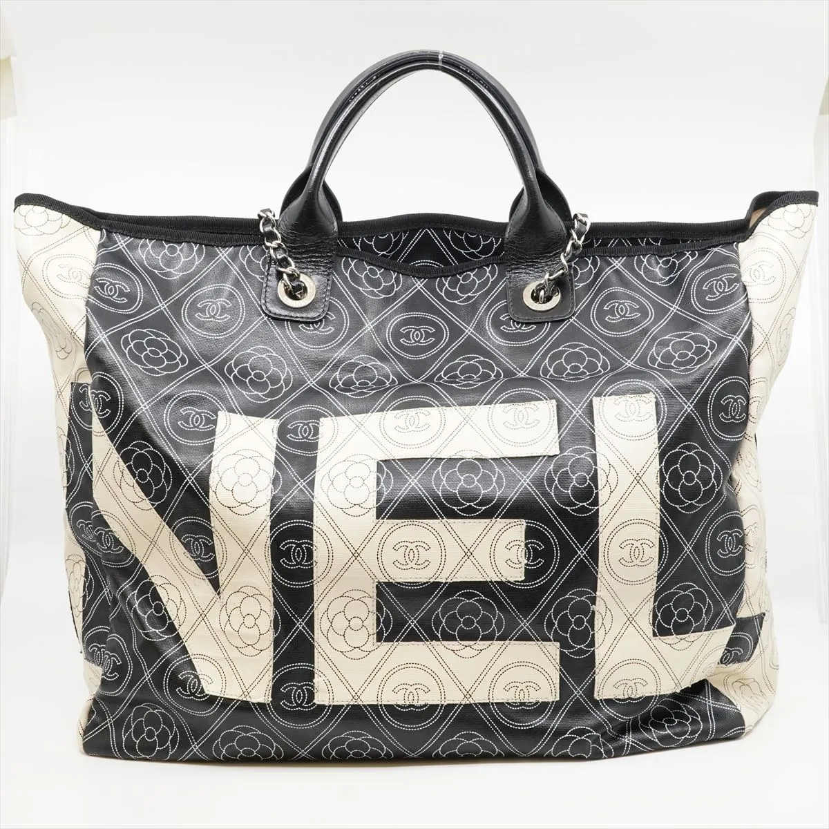 Camellia PVC 2WAY Tote Bag Black x White Silver Hardware 25717511 Storage Bag Included Shopping Tote — view 2