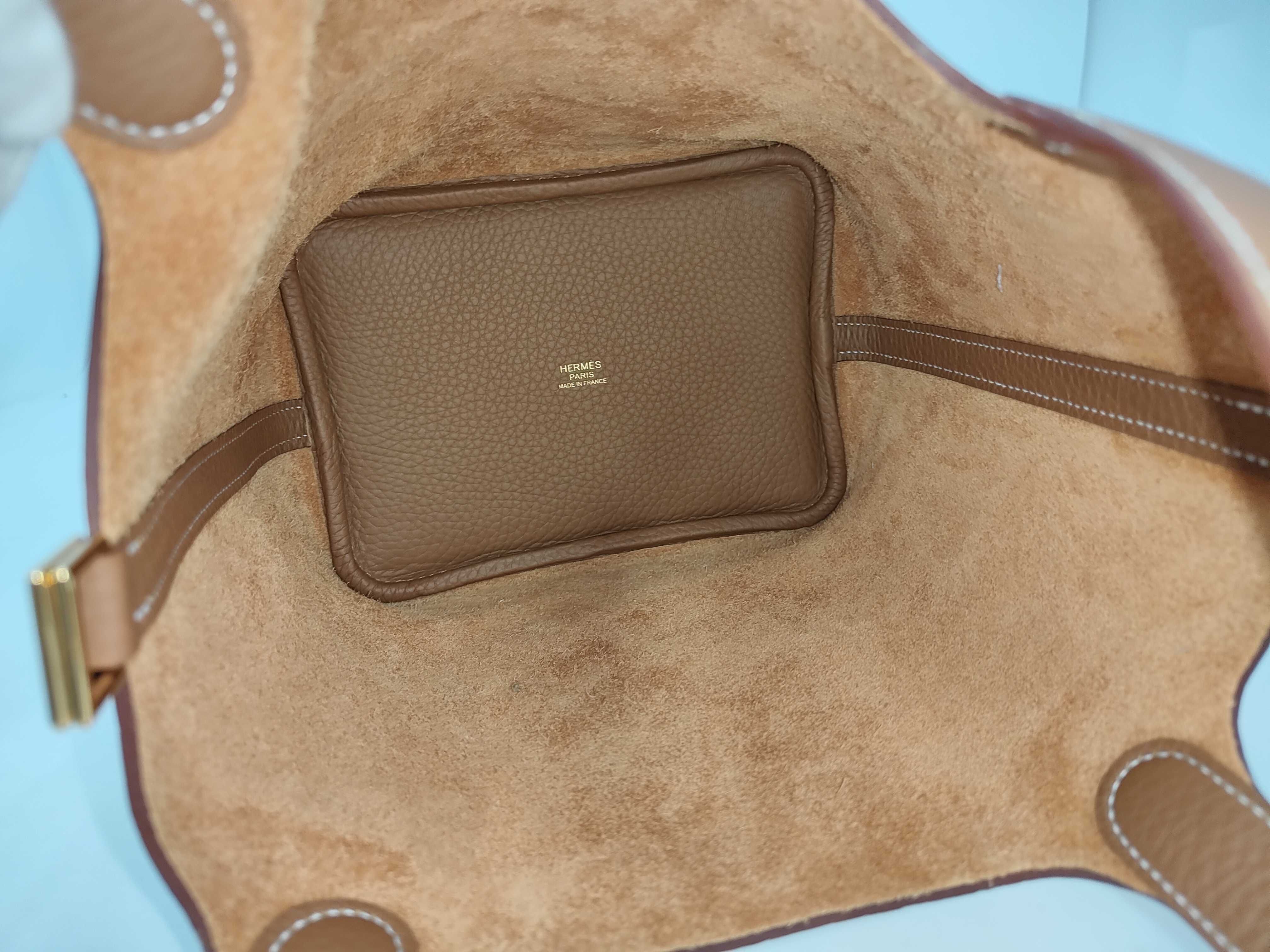 Picotin Lock 18 Gold Taurillon Clemence Leather Gold Hardware K Stamp Handbag — view 8