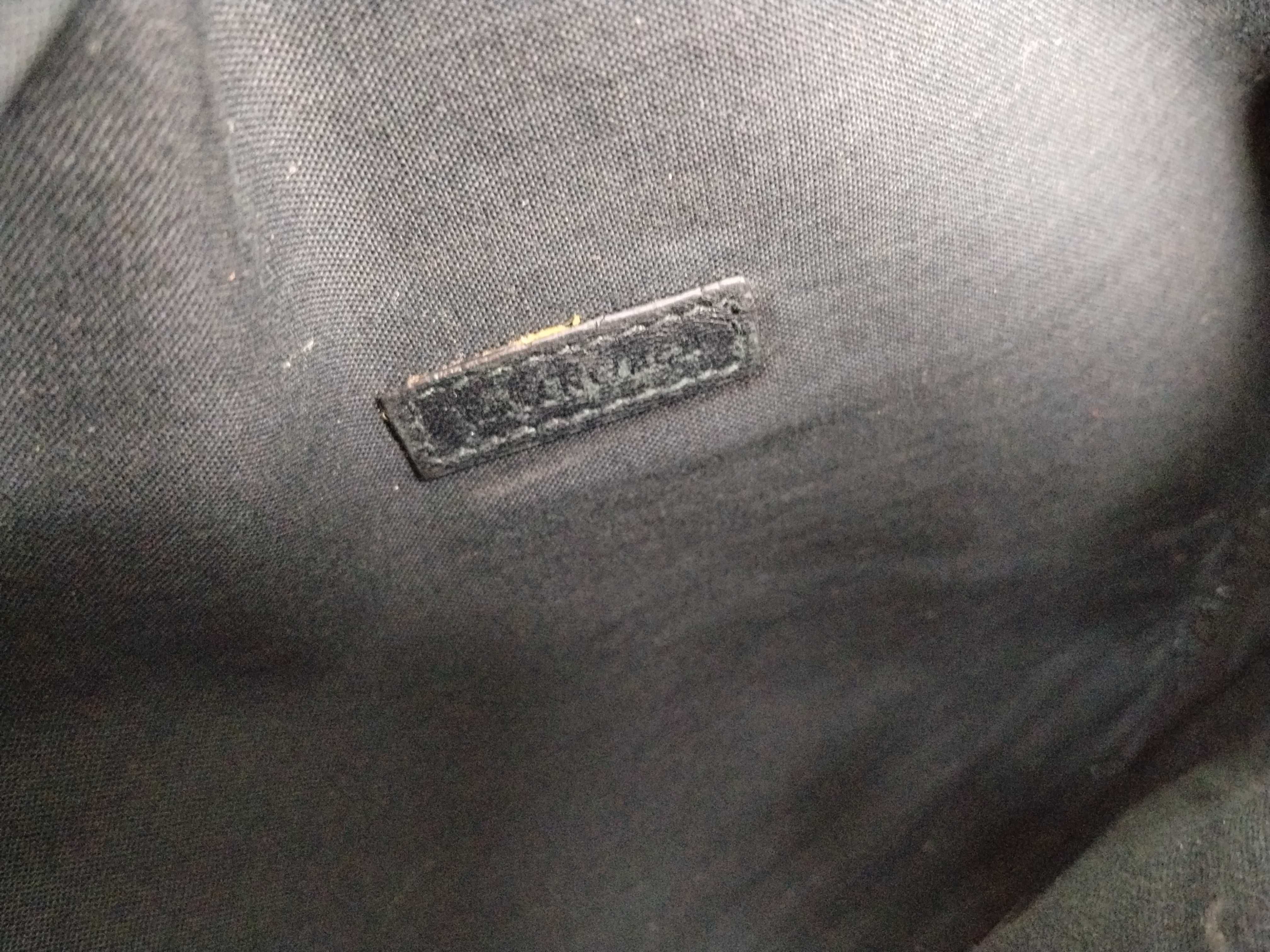 Body Bag Waist Bag — view 11