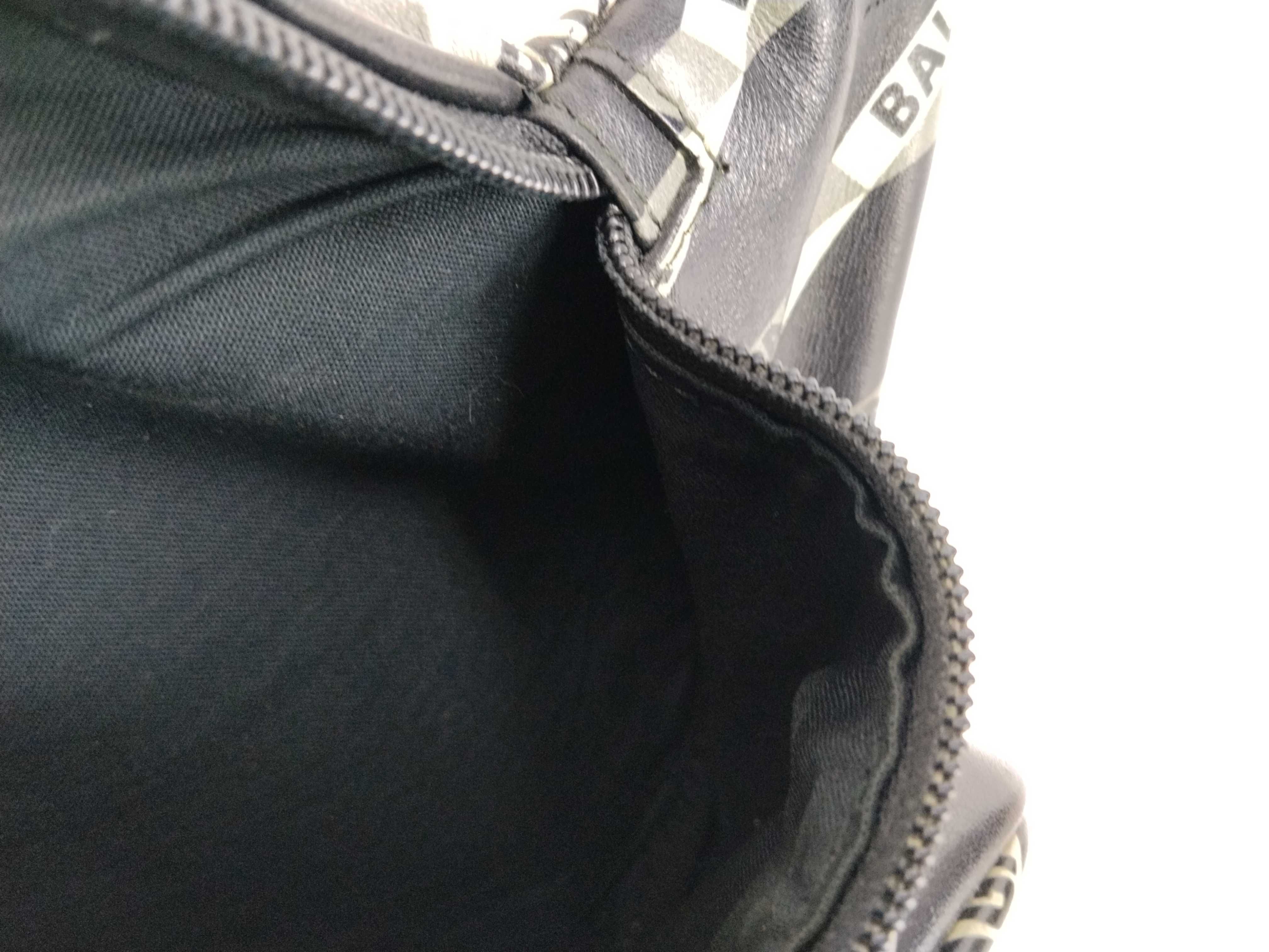 Body Bag Waist Bag — view 9