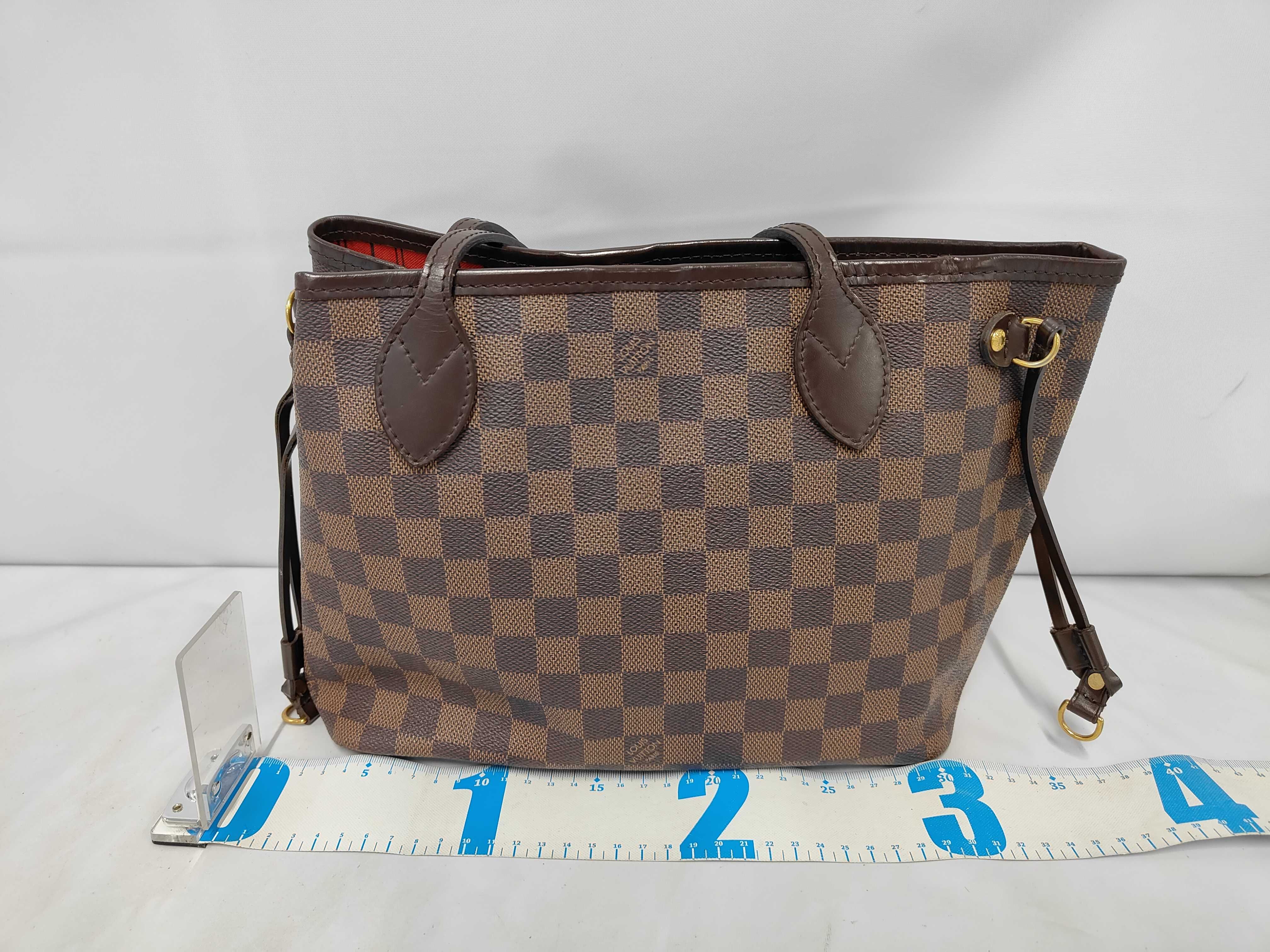Damier Neverfull Handbag — view 2