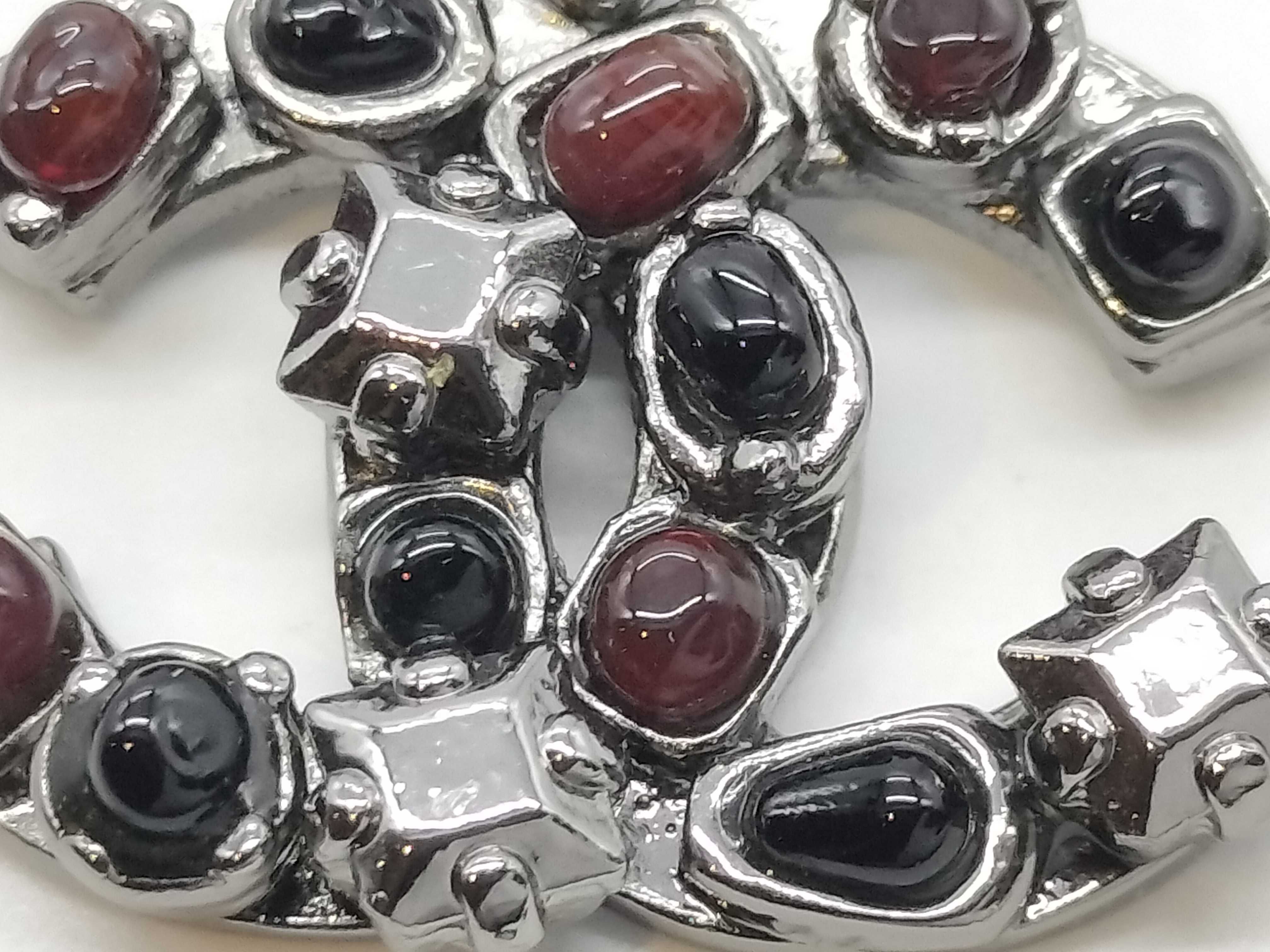 Coco Mark/Rhinestone/Face Pearl/02A Necklace — view 2