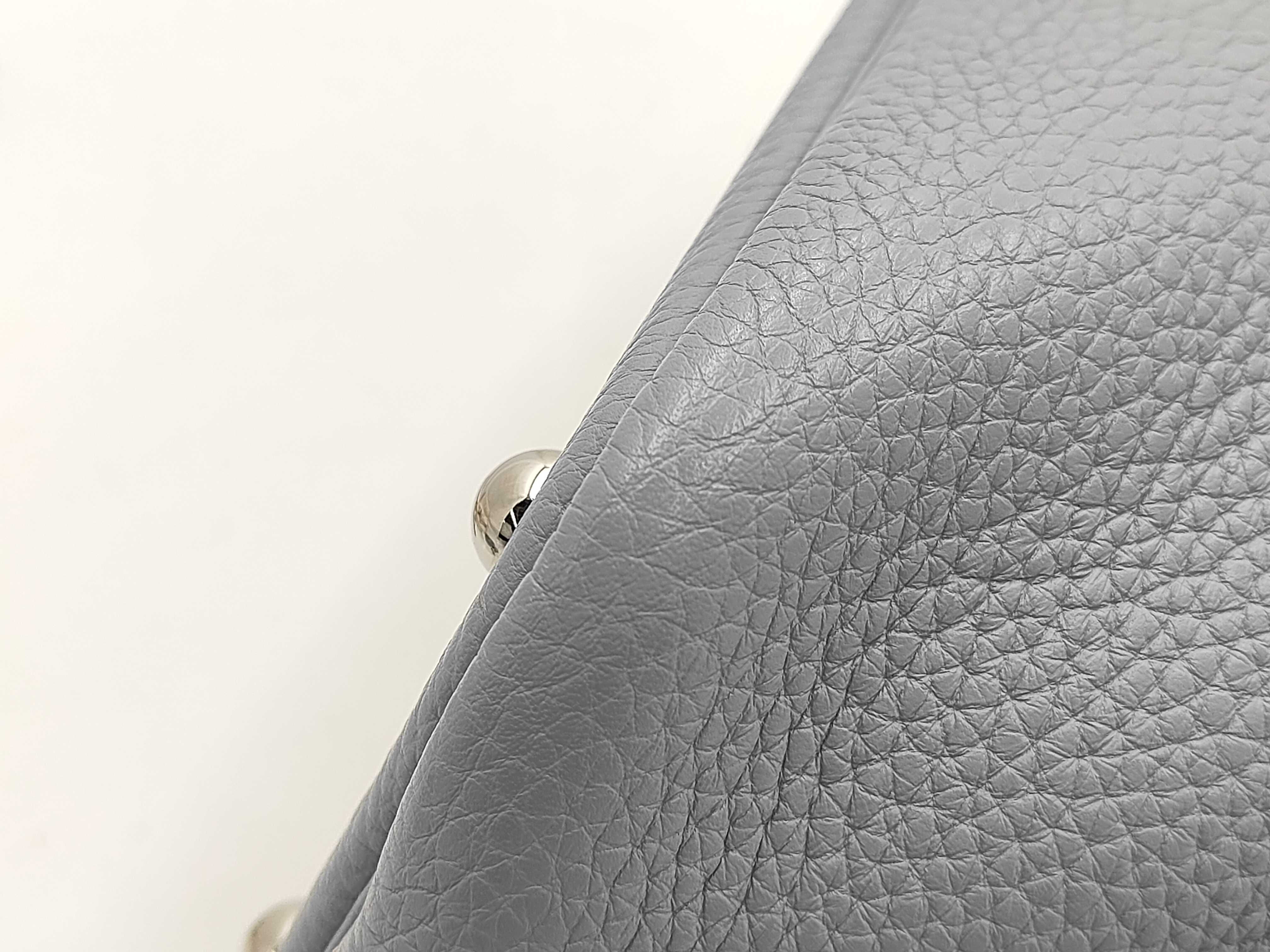 Bolide 31 Taurillon Blue Lin Q Stamp Handbag — view 7