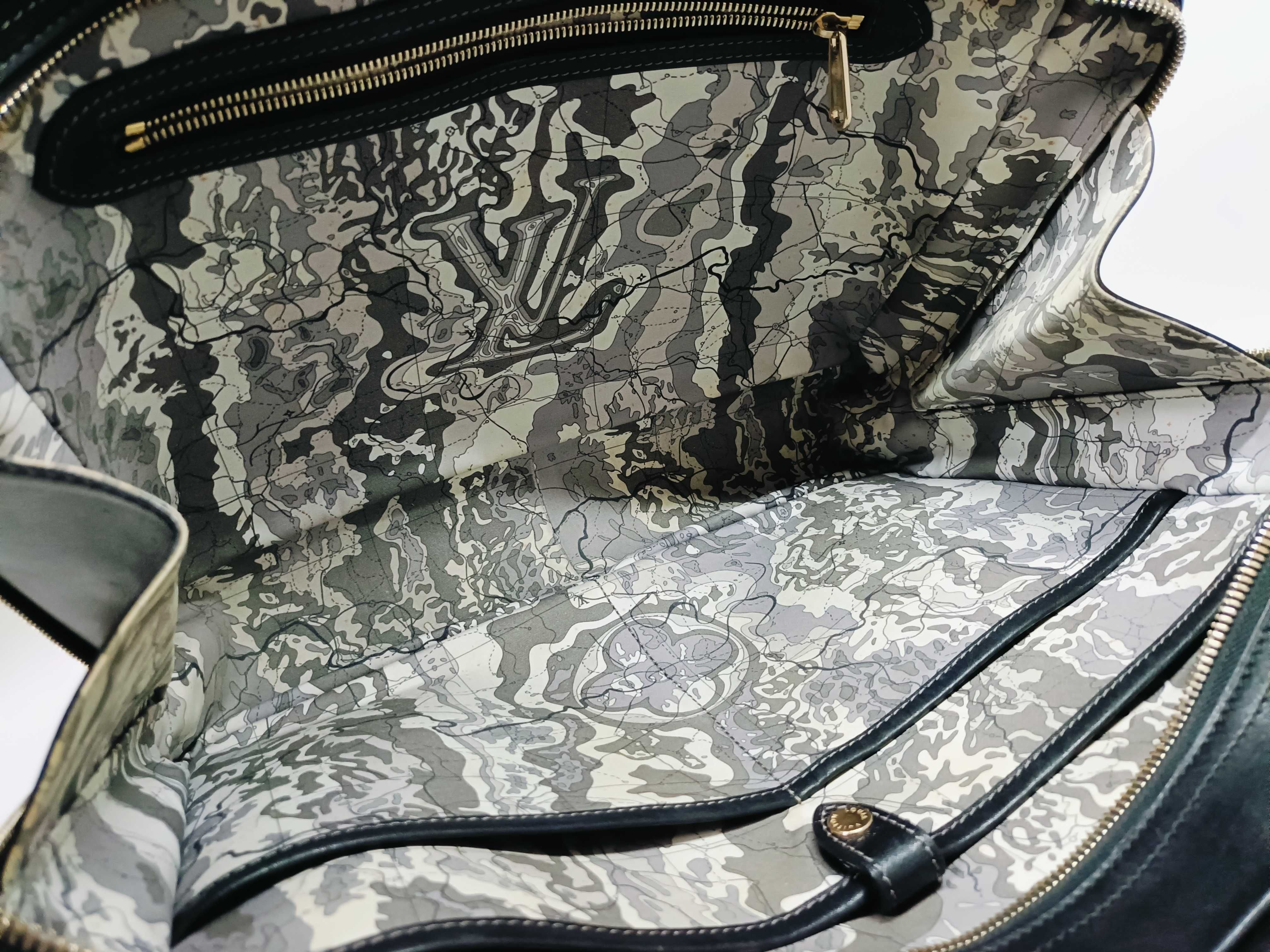 Limited Edition Louis Vuitton LV Cuir Vecchia Business Bag Noir M95694 — view 11