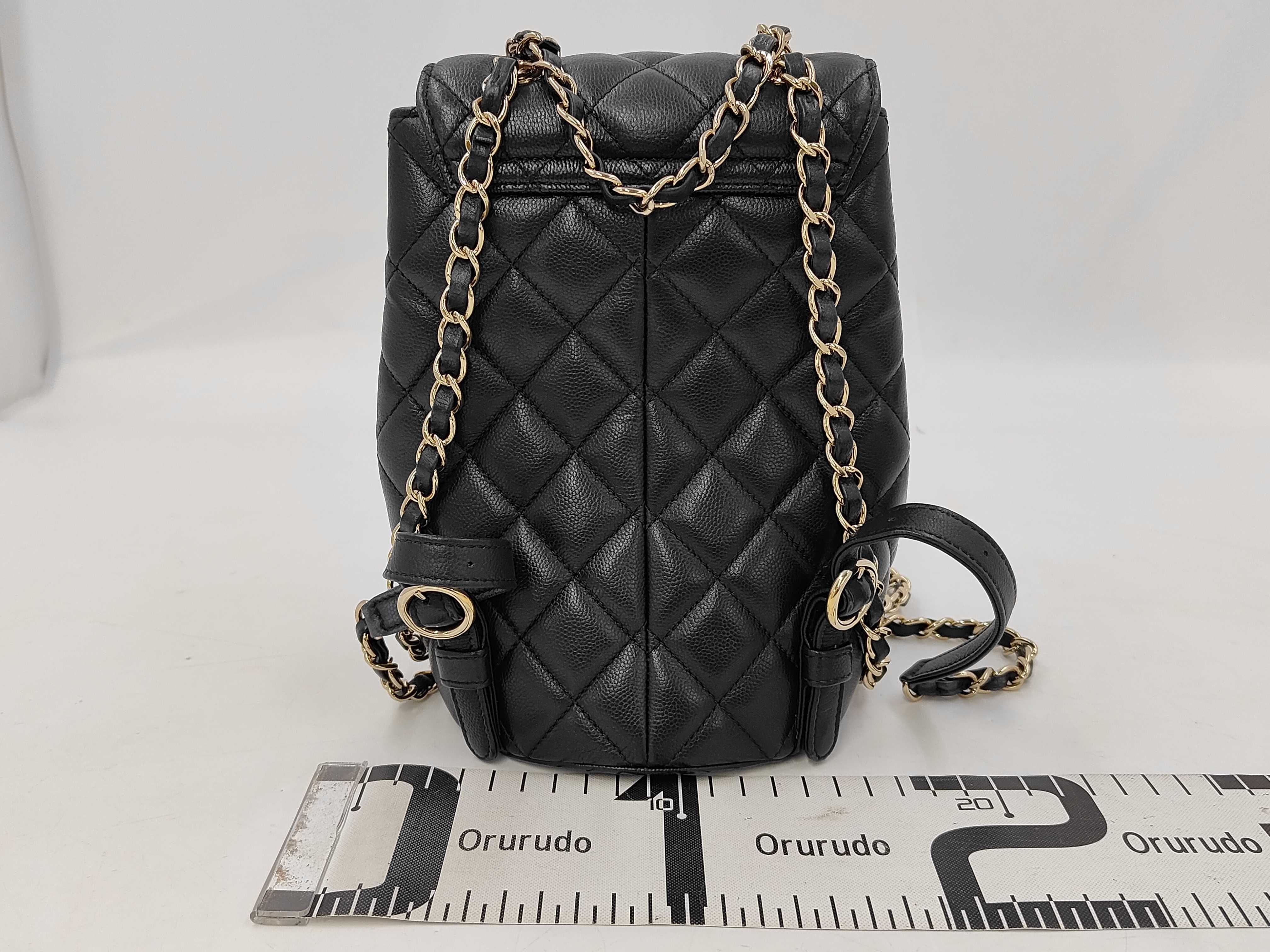 Matelassé Chain Backpack — view 2