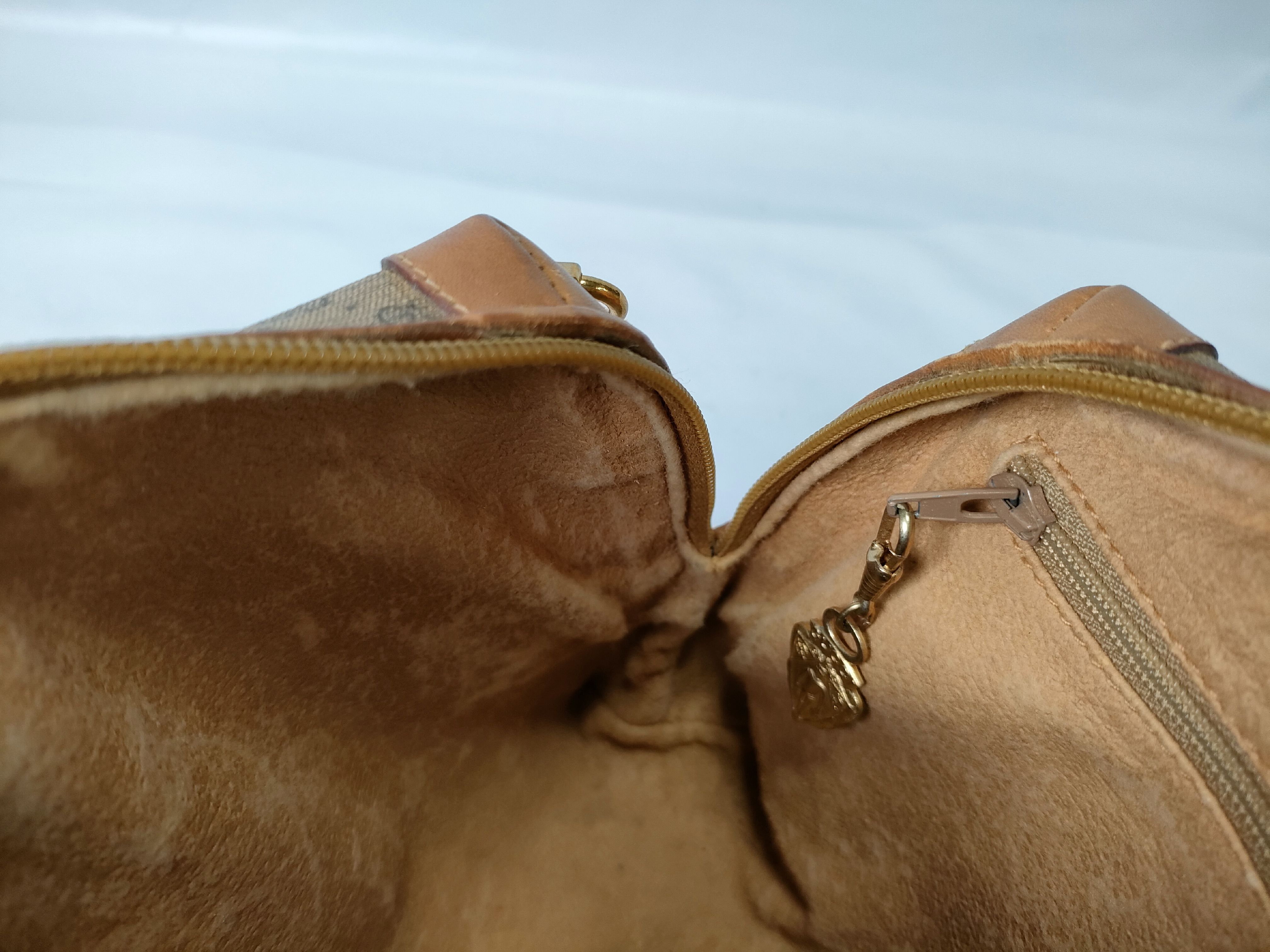 Old PVC Shoulder Bag — view 12