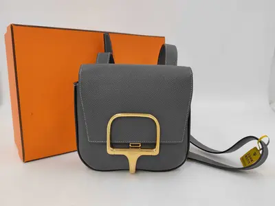 Della Shoulder Bag