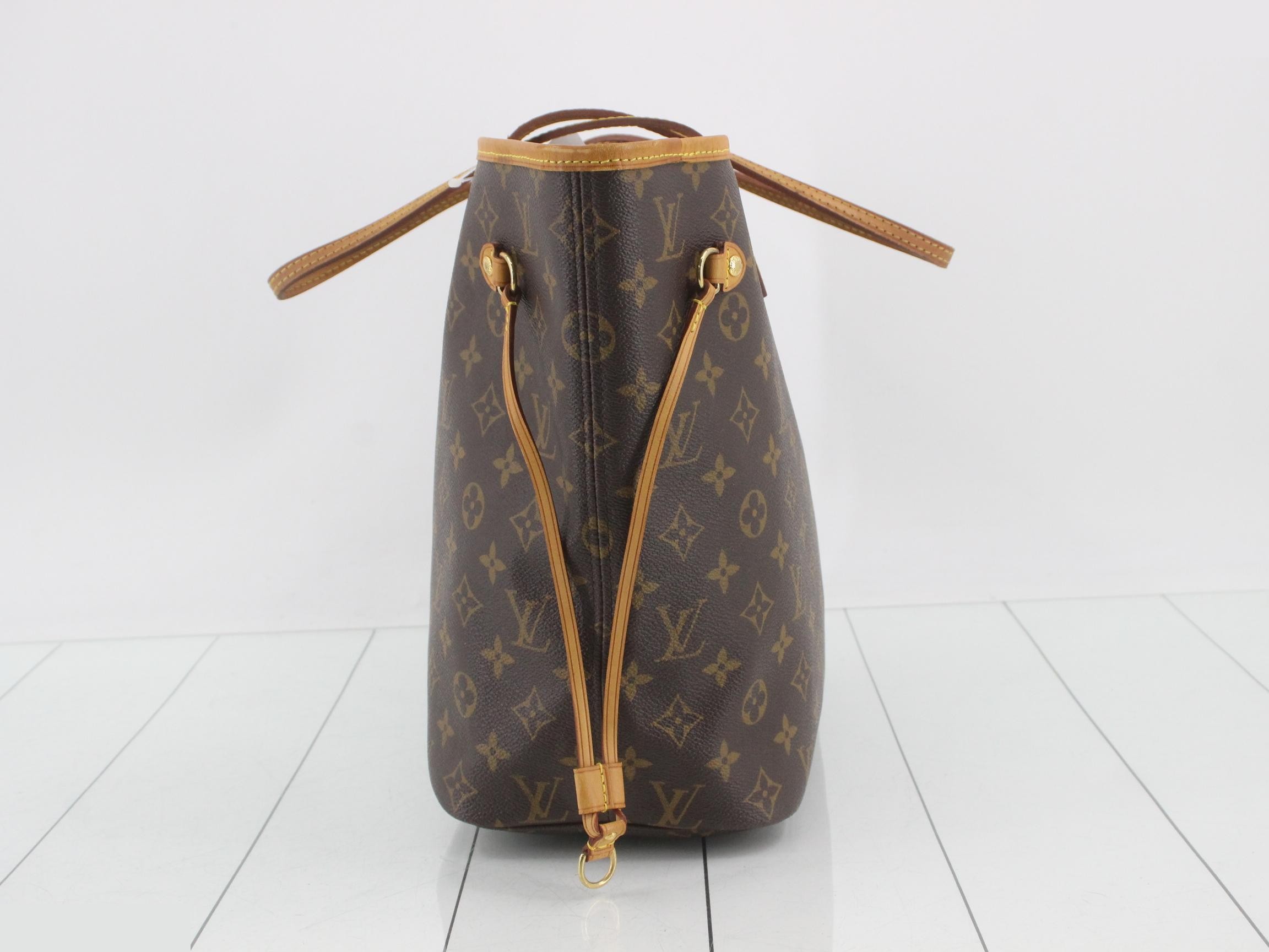 Neverfull MM Tote Bag M40156 AR4007 — view 3