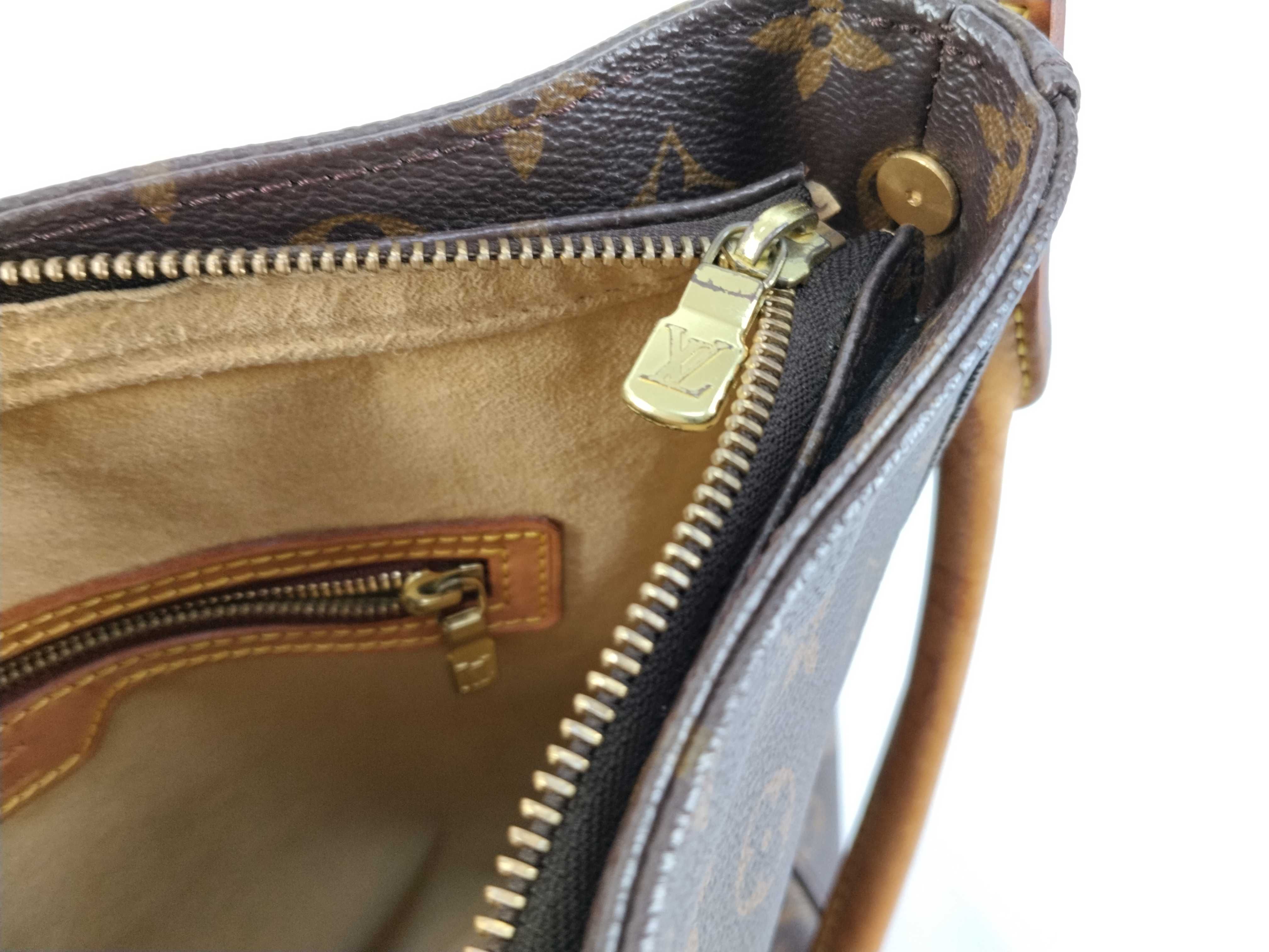 Monogram M51145 Monogram Looping GM Shoulder Bag — view 9