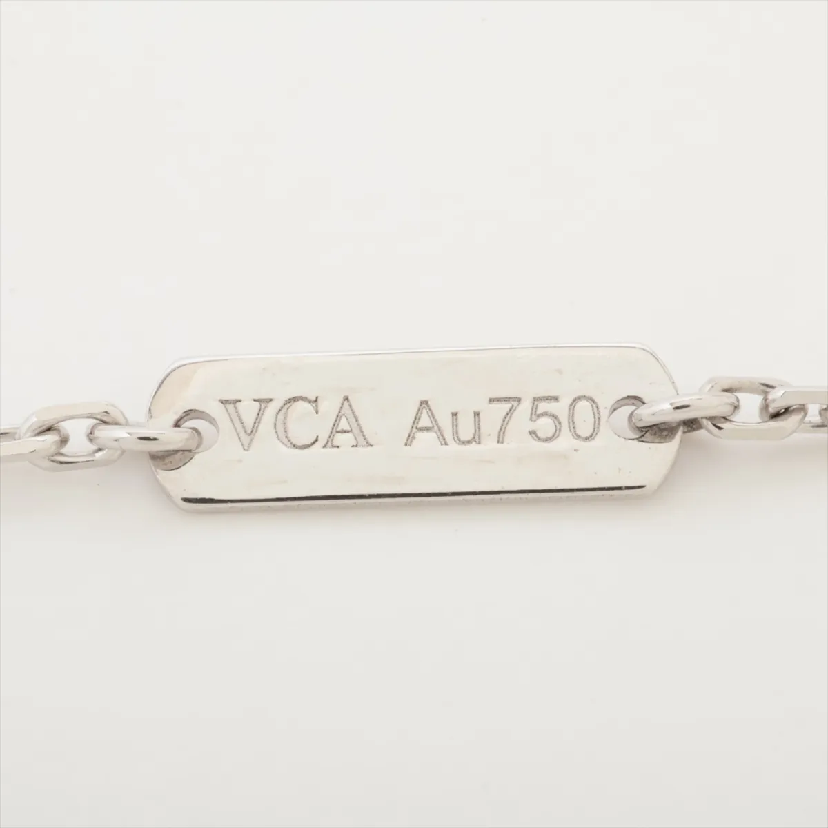 Vintage Alhambra Guilloché Necklace 750 (WG) 7.2g JF743263 — view 4