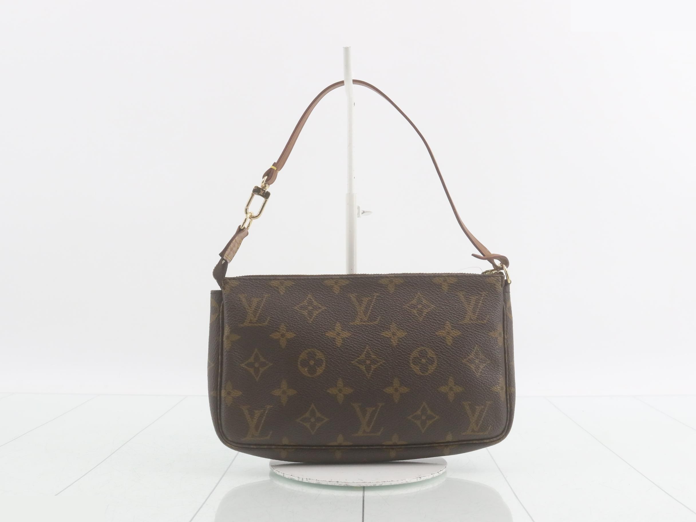 Pochette Accessoires (old model) — view 2