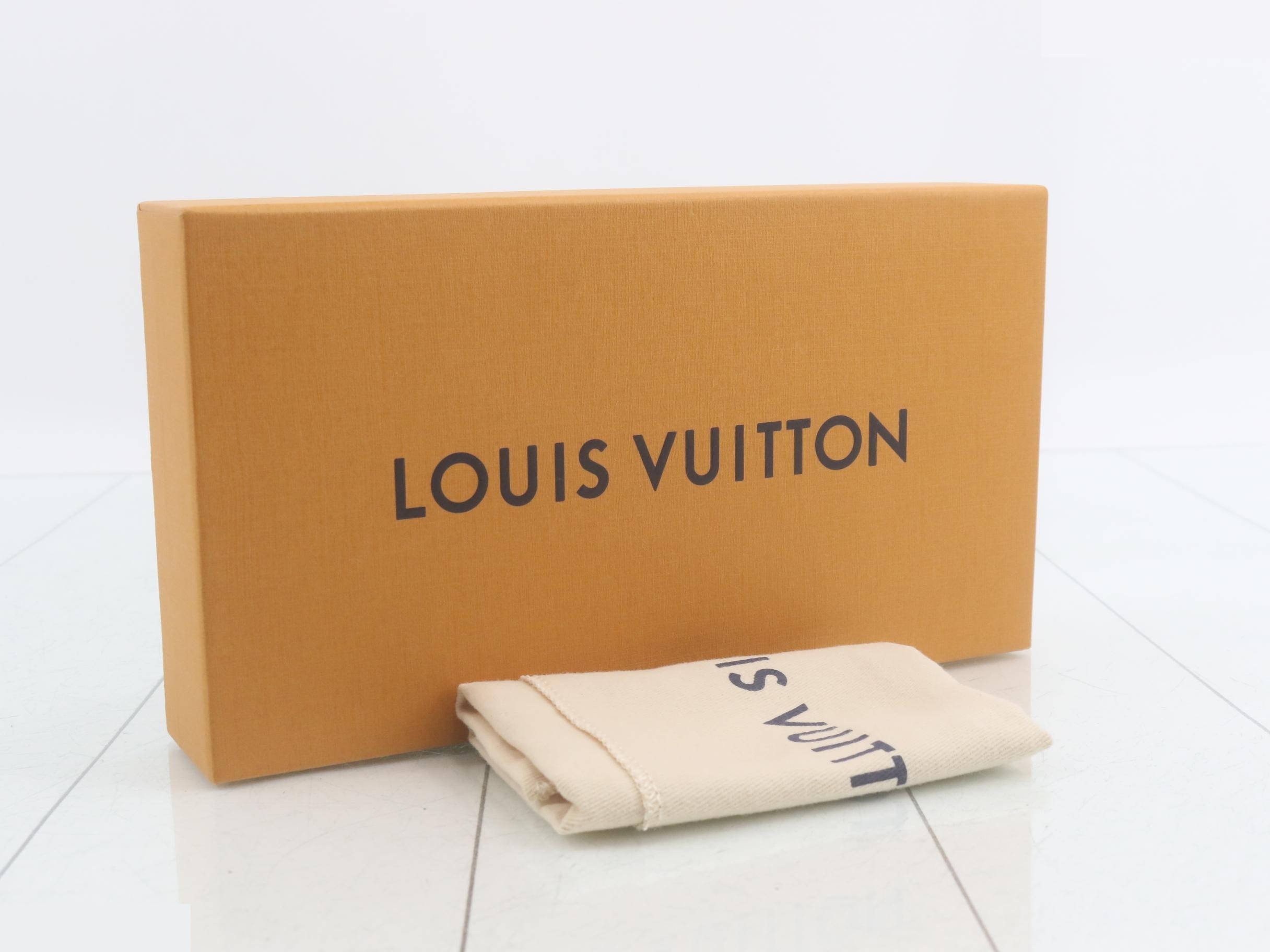 Denim Zippy Wallet — view 5