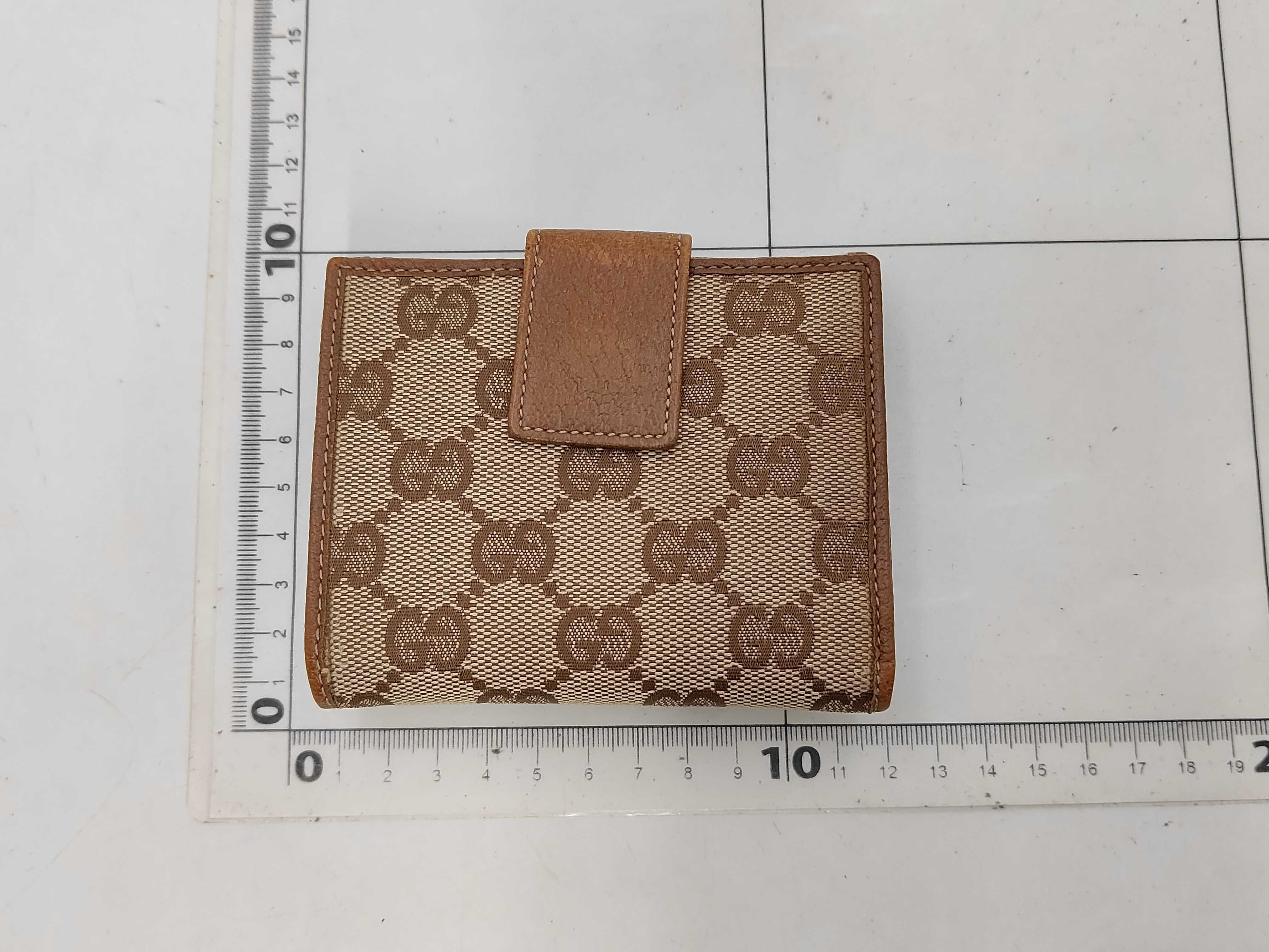 GG Canvas Folding Wallet — view 2