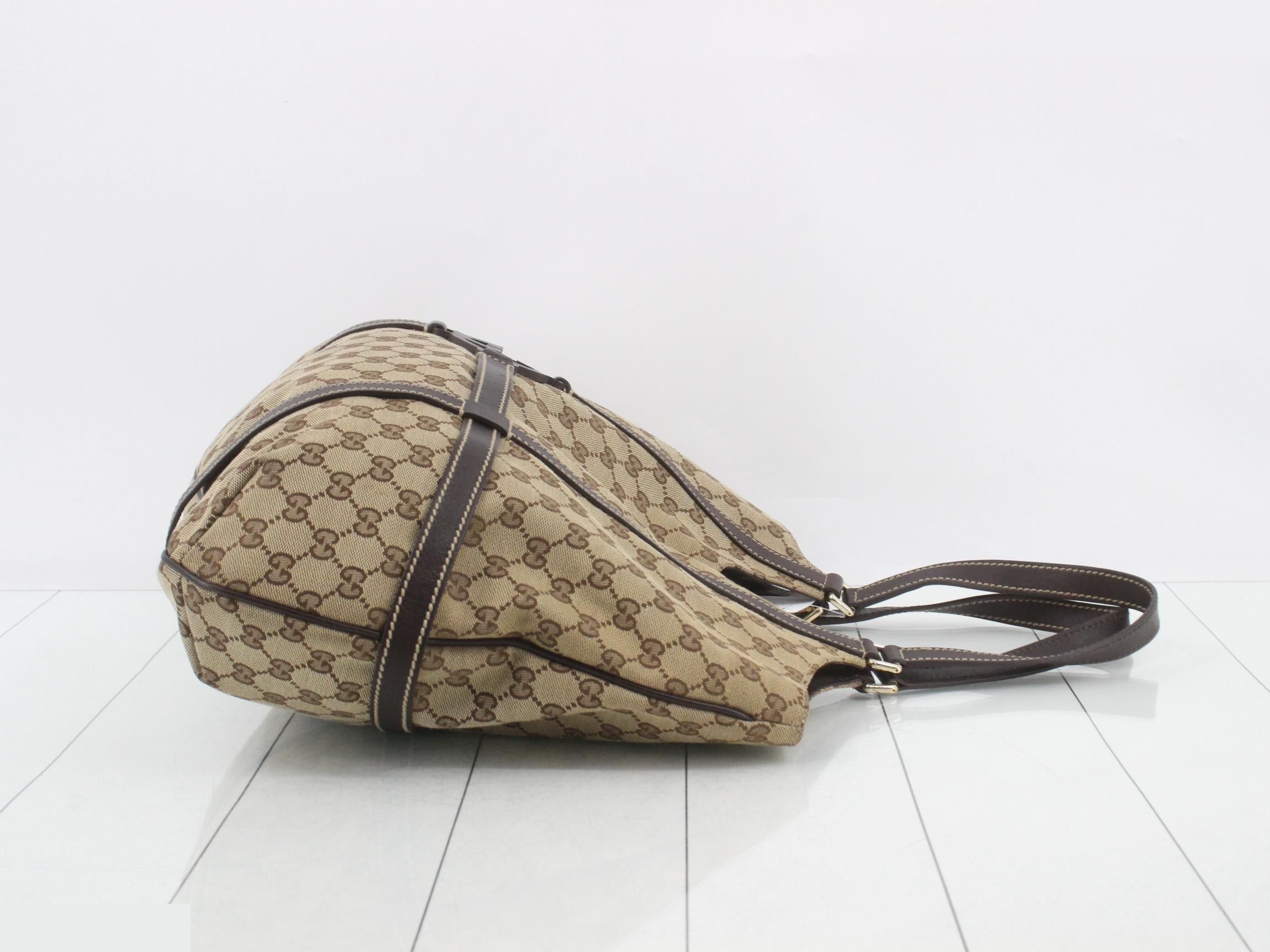 GG Canvas Interlocking Shoulder Bag — view 3