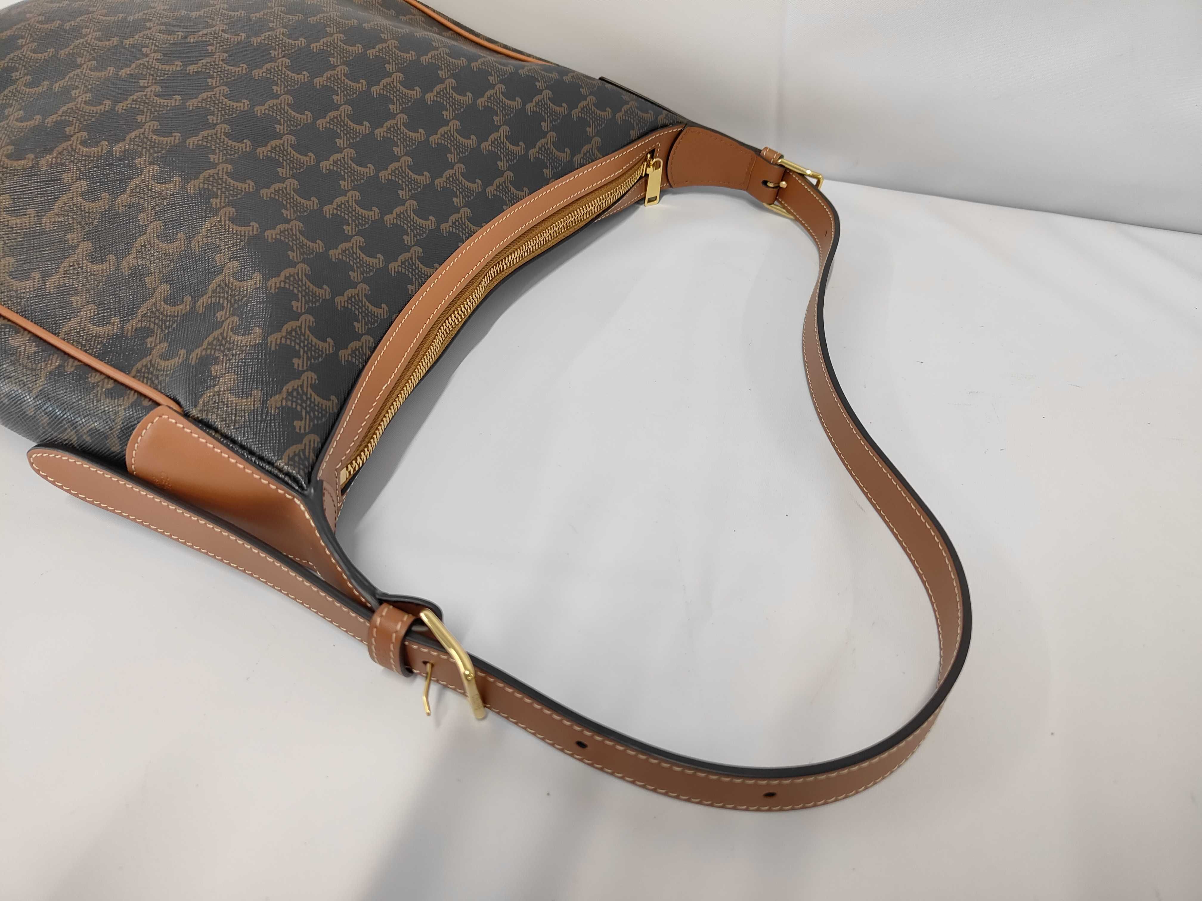 Eloise Cuir Triomphe PVC Tan Shoulder Bag — view 5