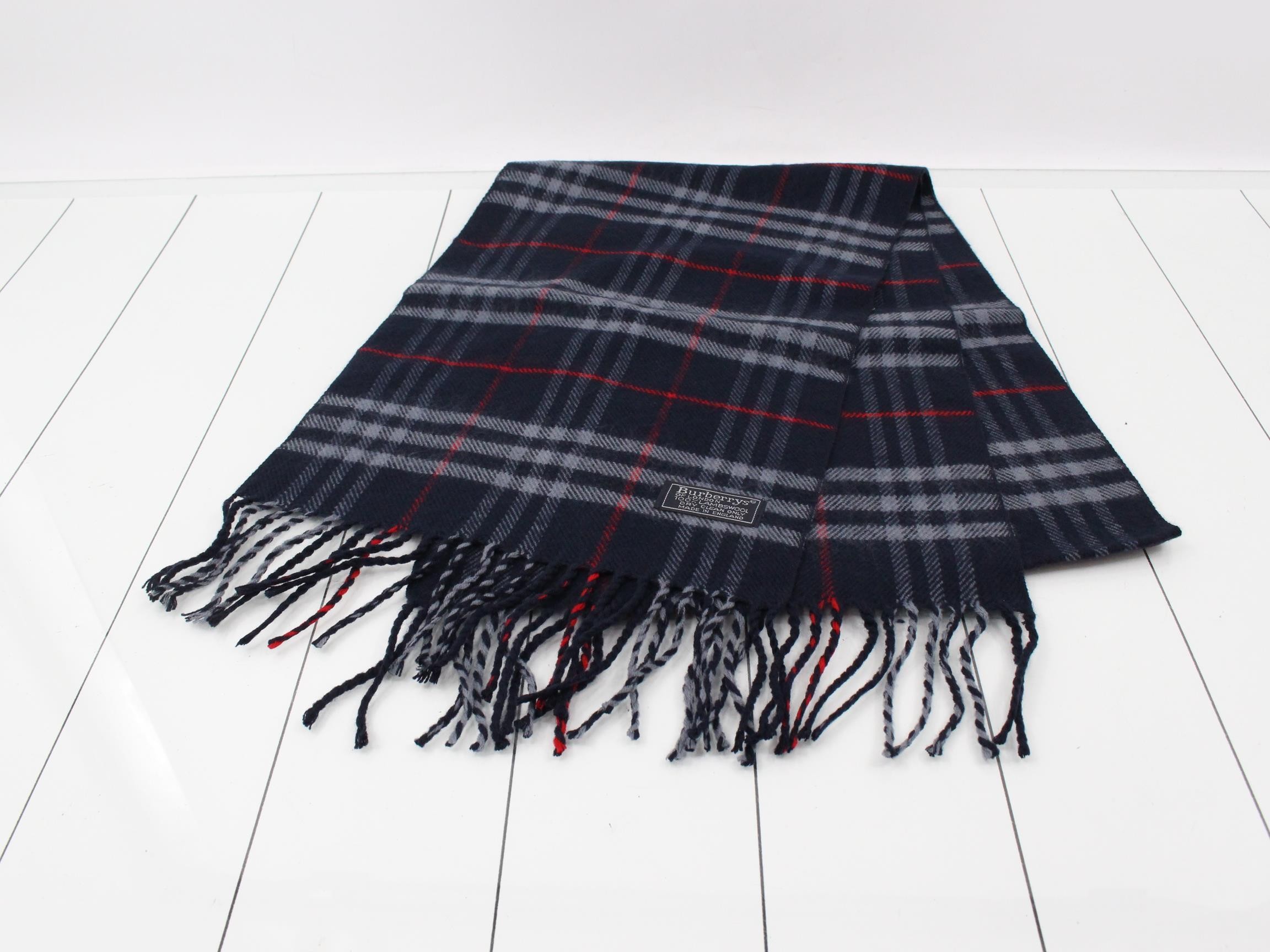 Nova Check Scarf, Navy — view 2