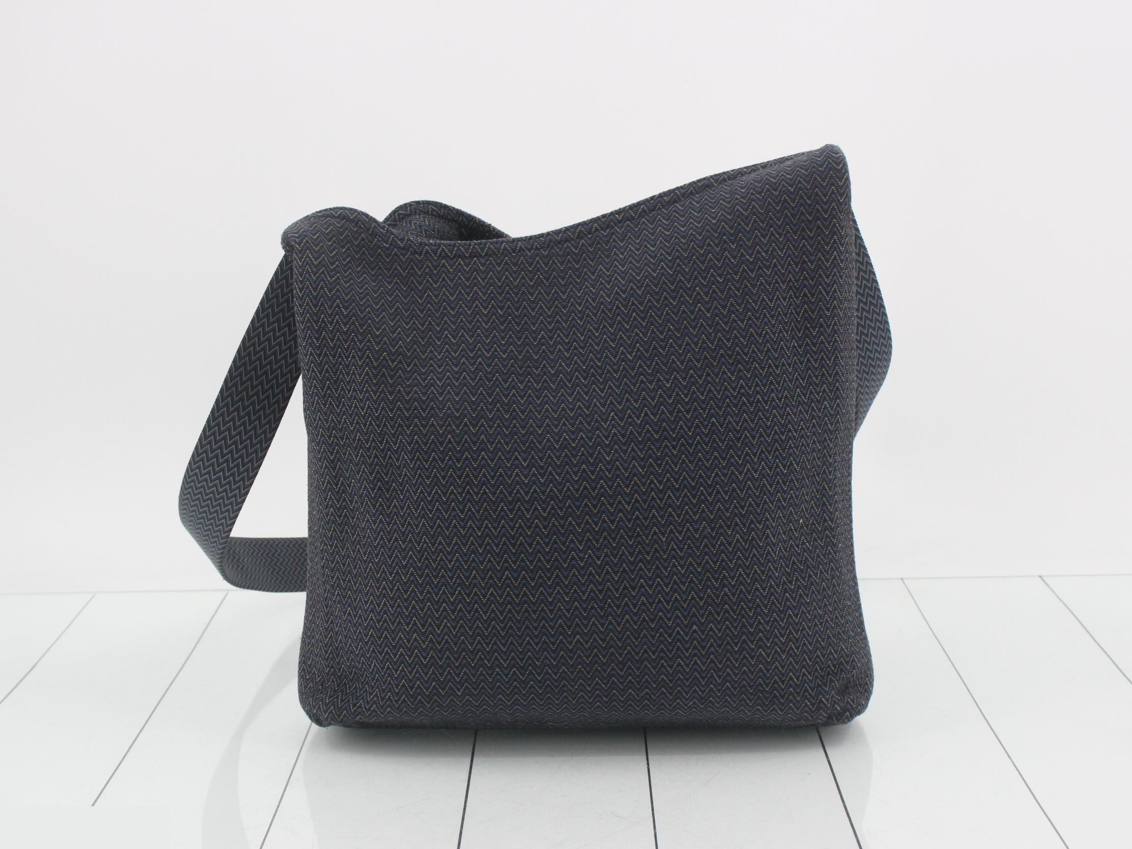 Sac de Pansage Shoulder Bag — view 2