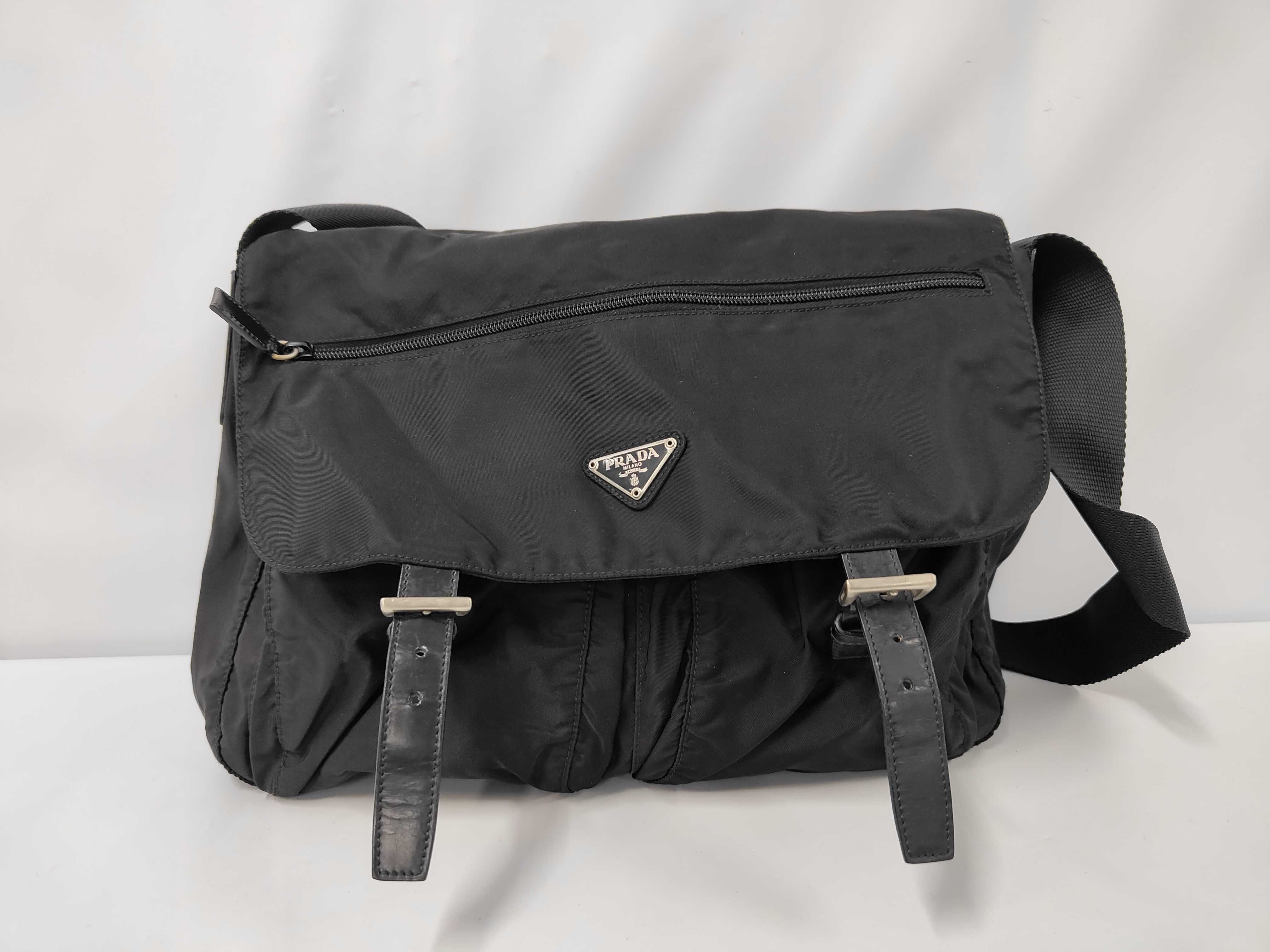 Nylon Messenger Bag Shoulder Bag