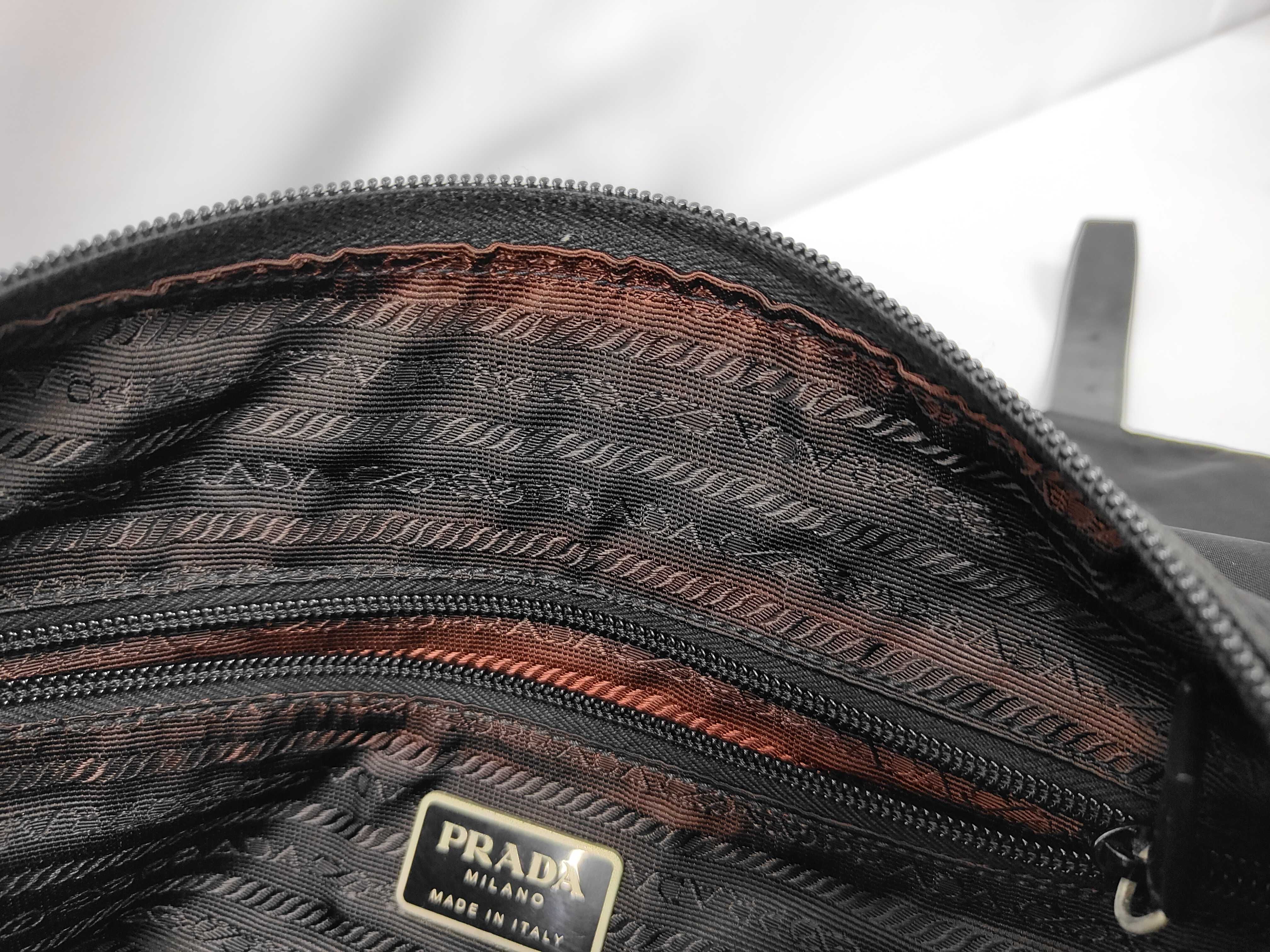 Nylon Messenger Bag Shoulder Bag — view 11
