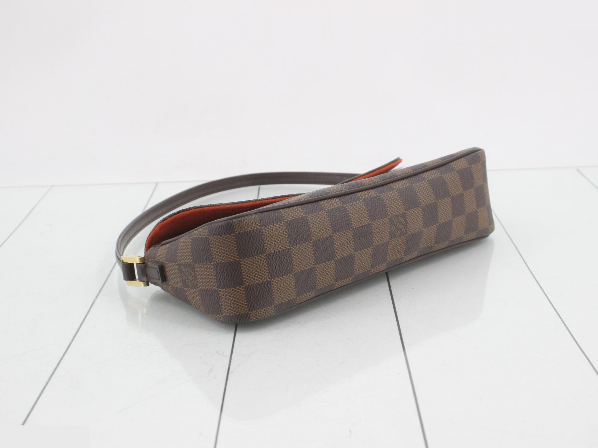 Recorder — view 5